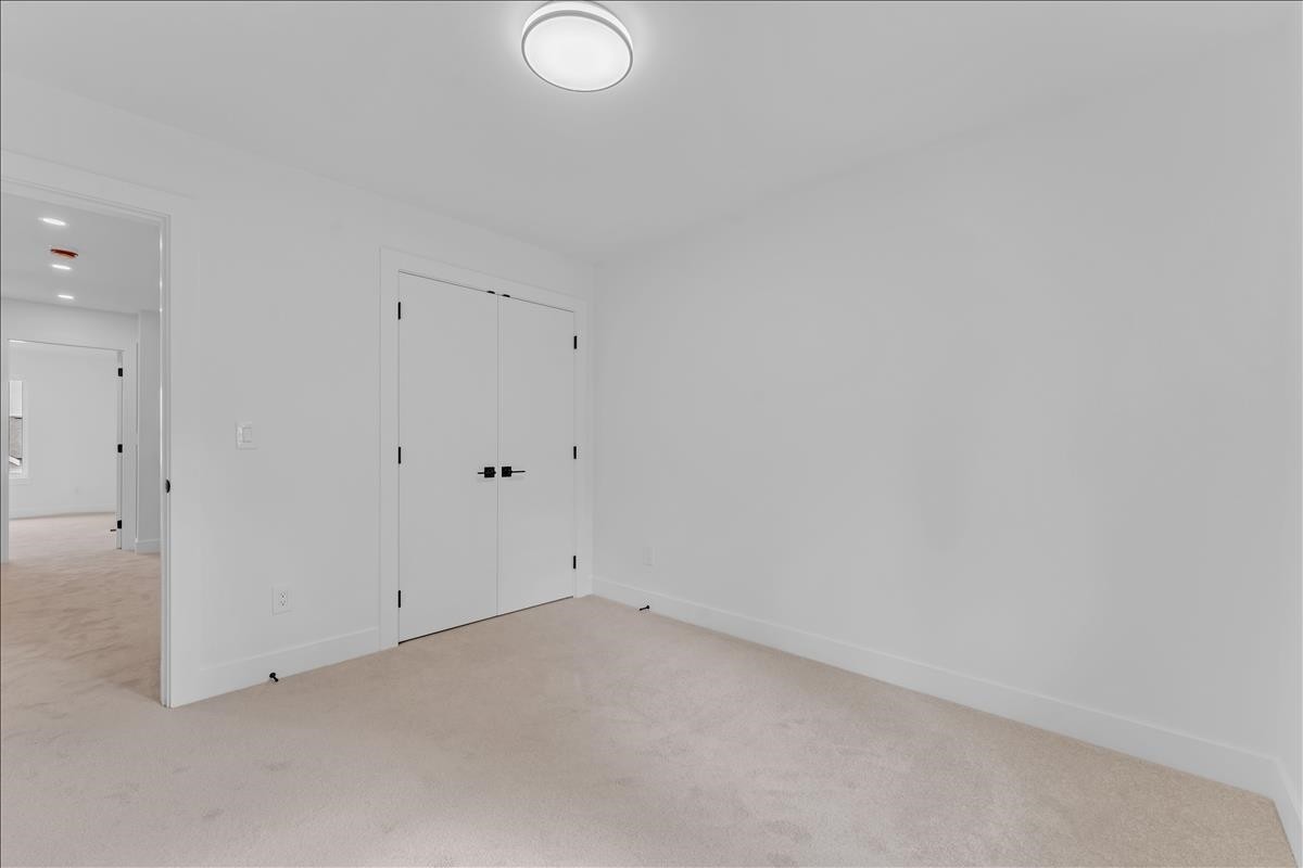 20487 74B Avenue, Langley, BC