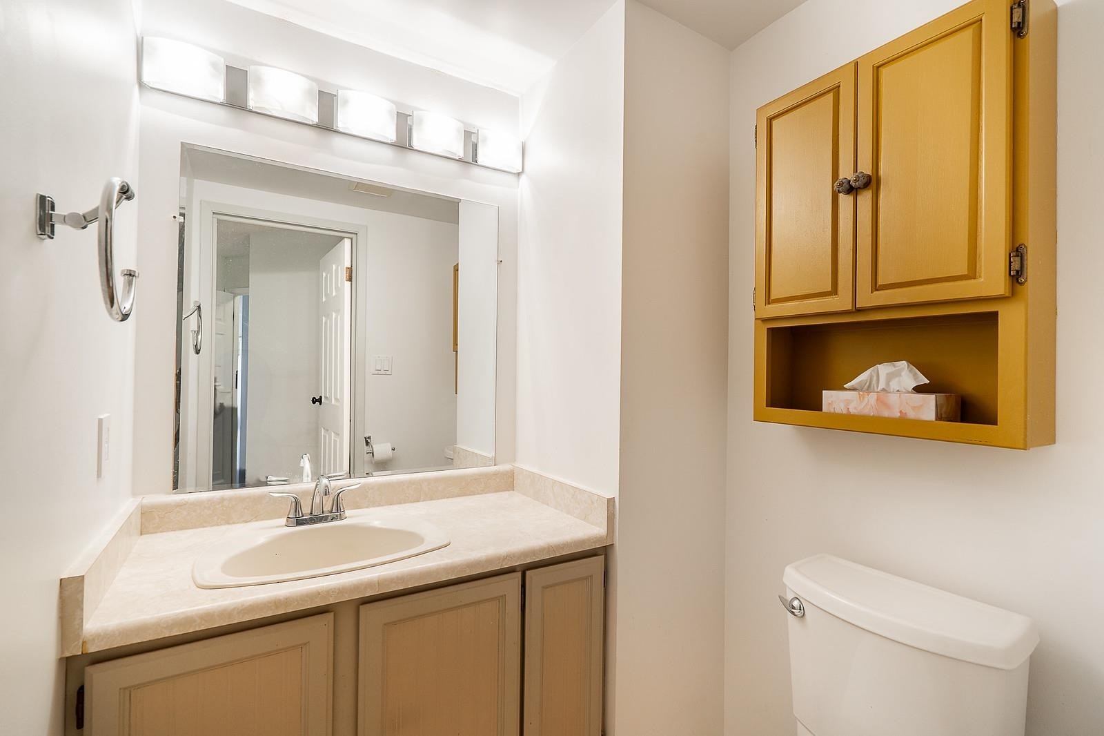 305-11881 88 Avenue, Delta, BC