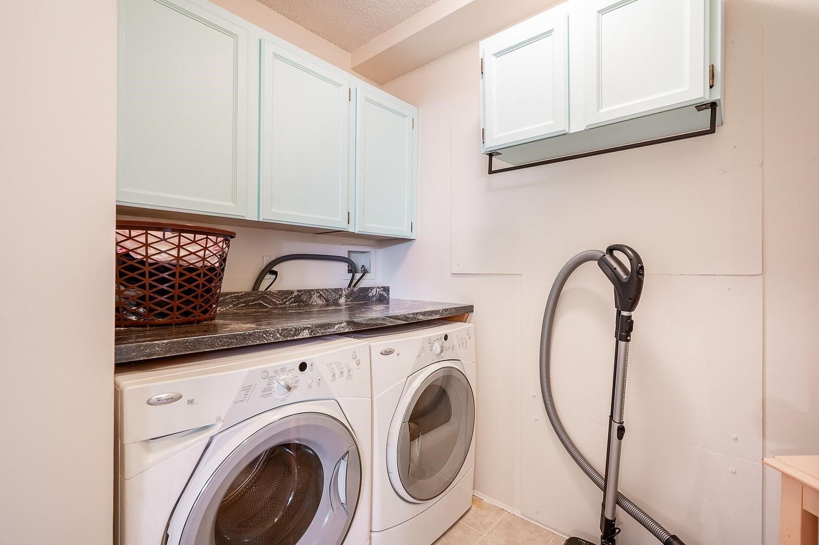 305-11881 88 Avenue, Delta, BC