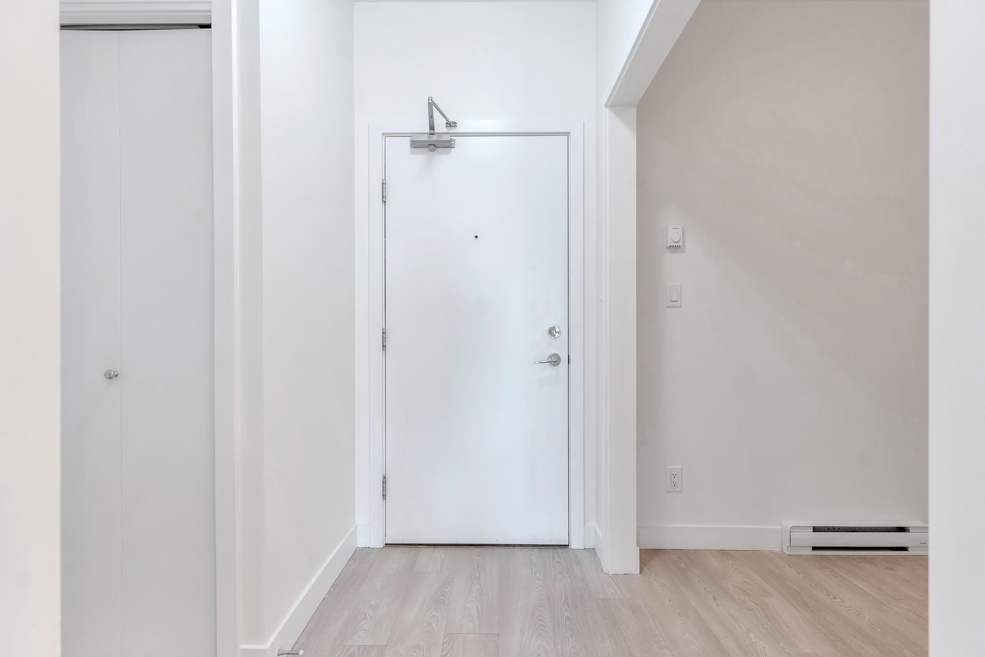 204-19567 64 Avenue, Surrey, BC