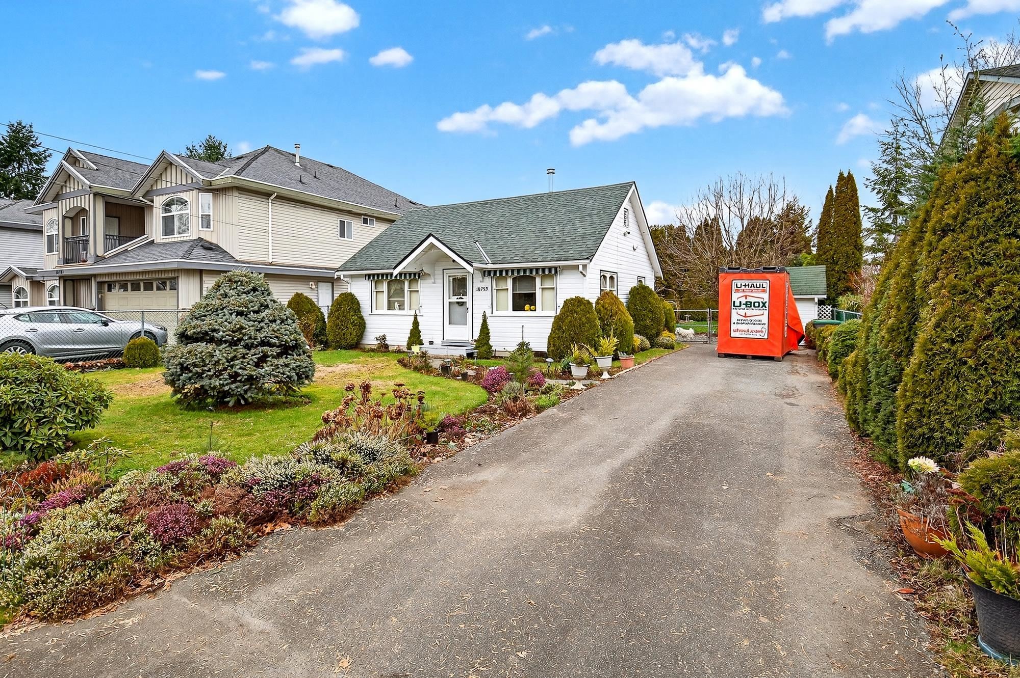 18753 60 Avenue, Surrey, BC