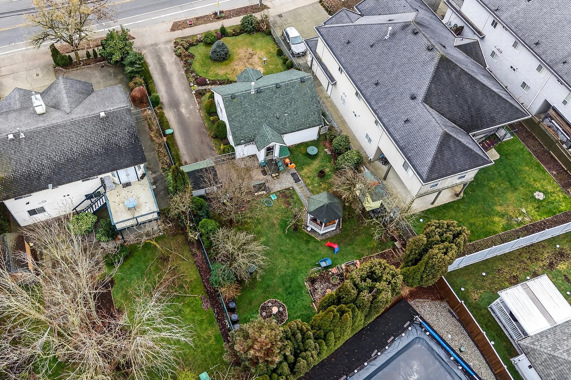 18753 60 Avenue, Surrey, BC