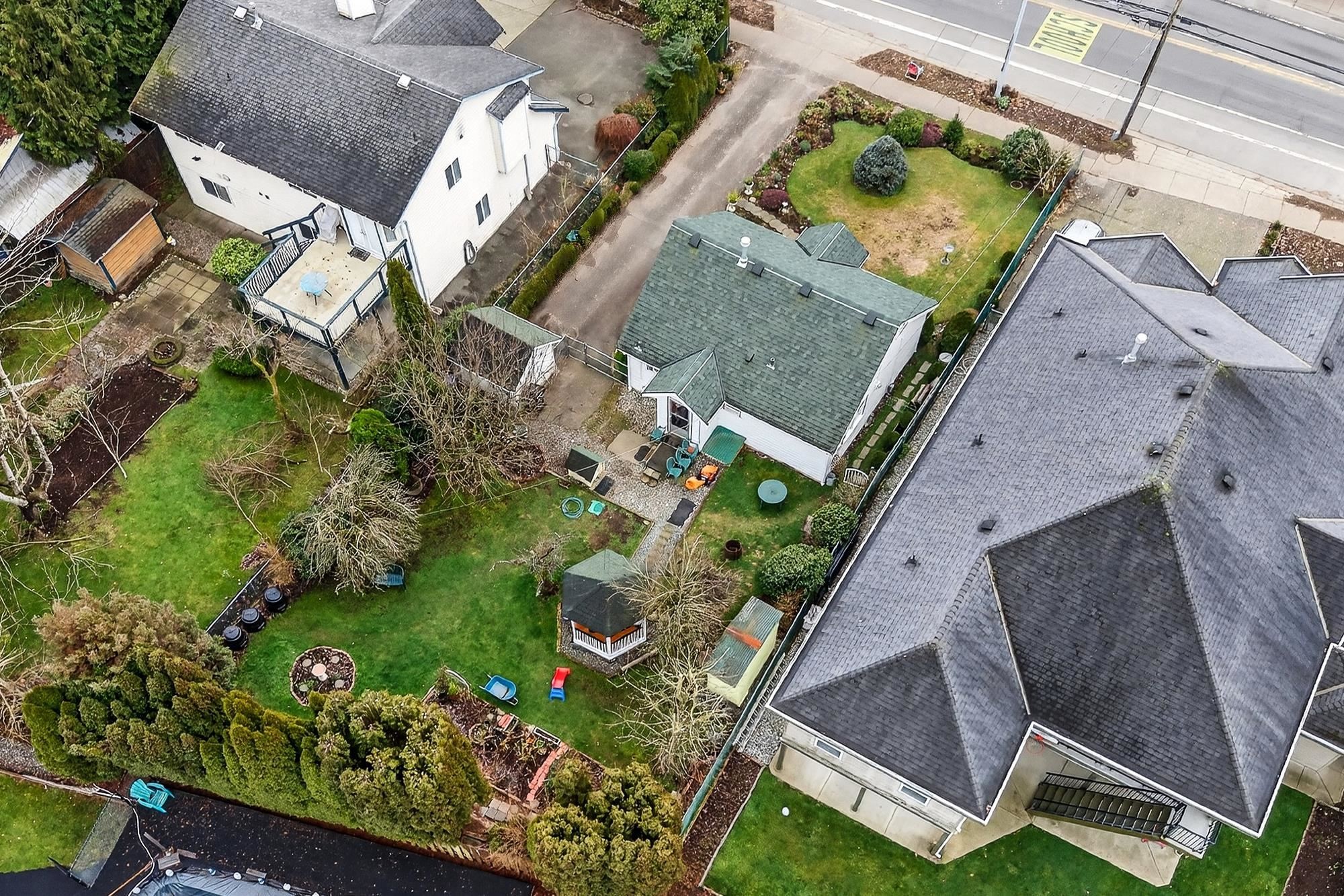 18753 60 Avenue, Surrey, BC