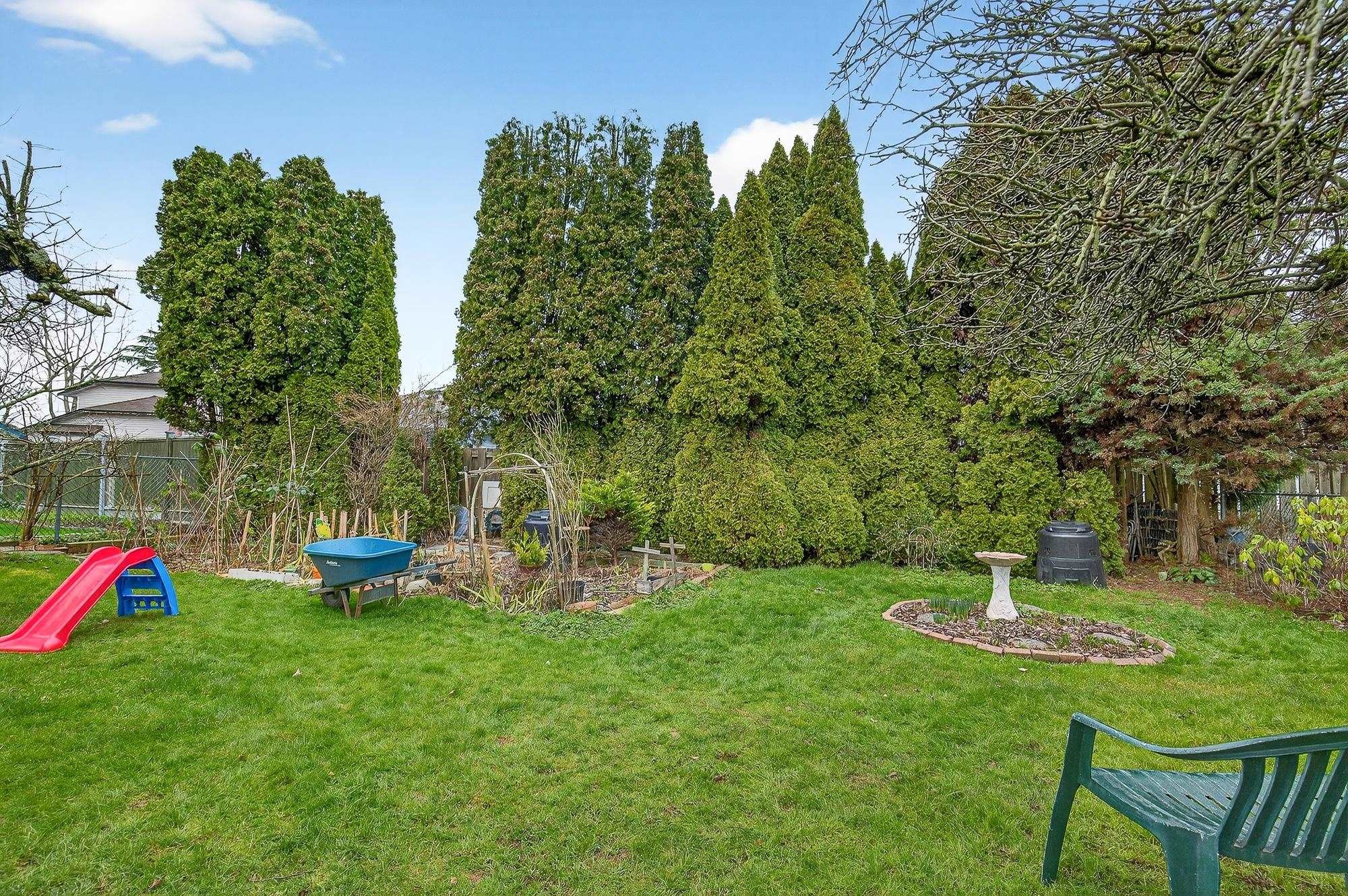 18753 60 Avenue, Surrey, BC