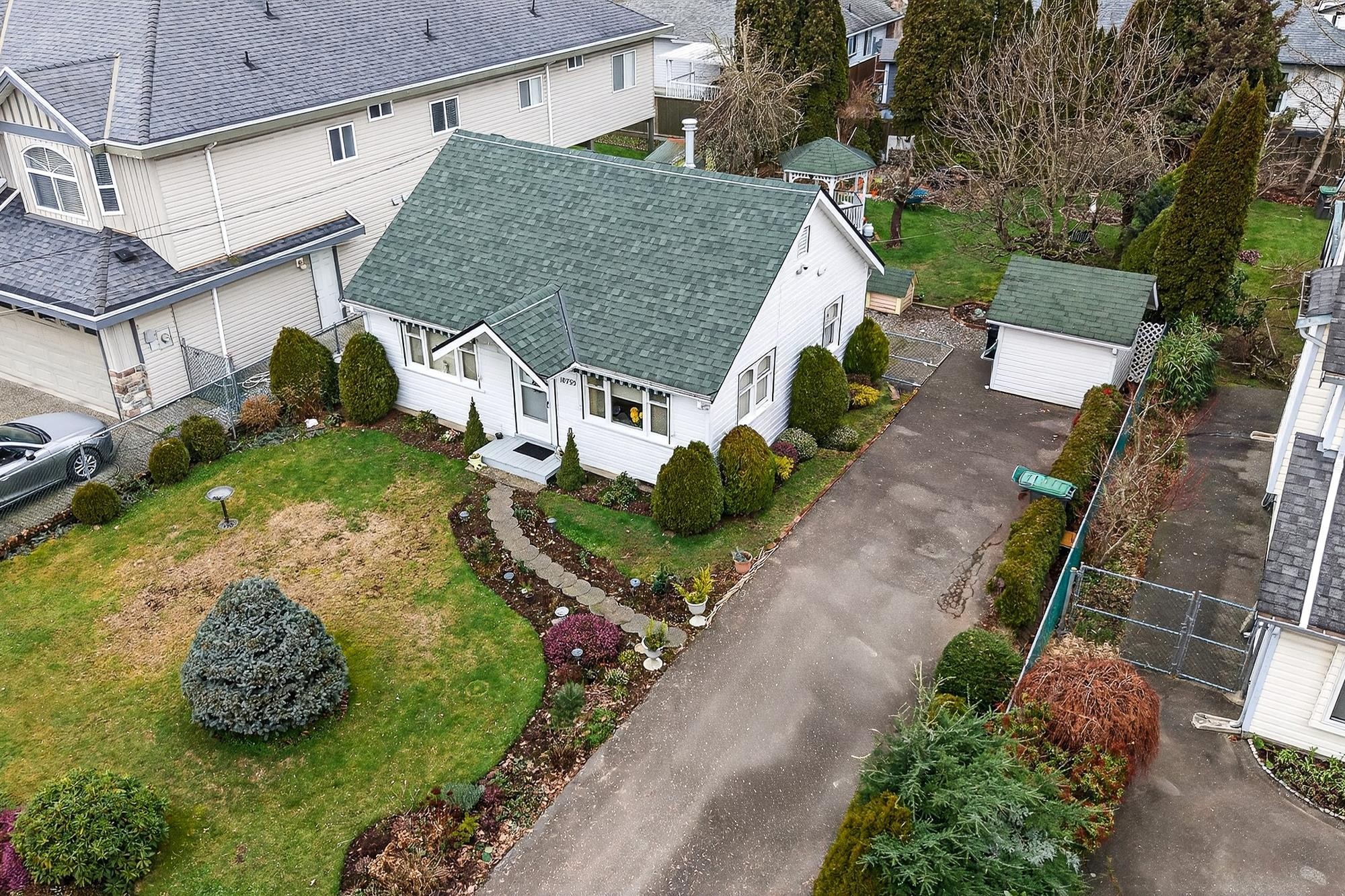 18753 60 Avenue, Surrey, BC