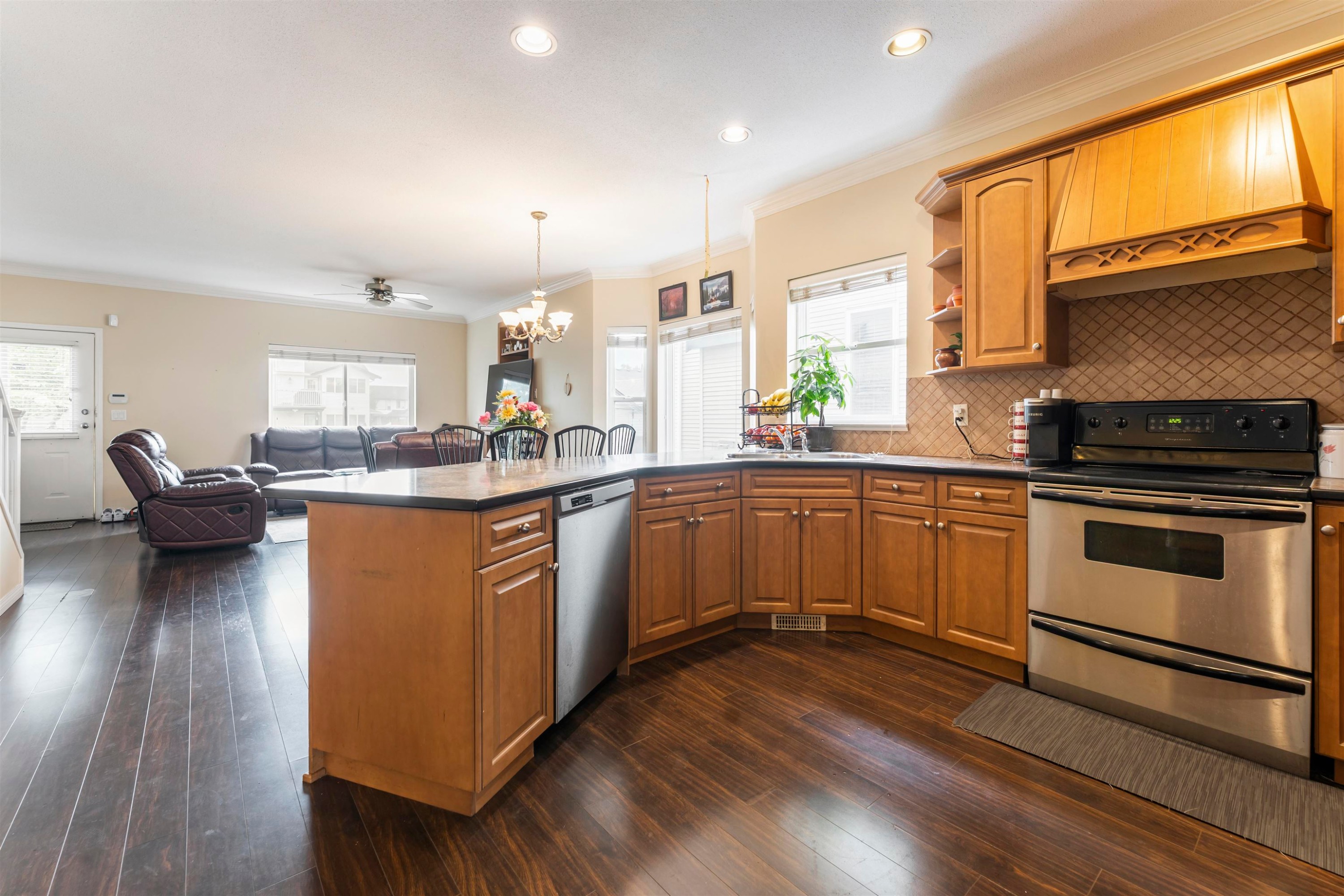 34636 7Th Avenue, Abbotsford, BC