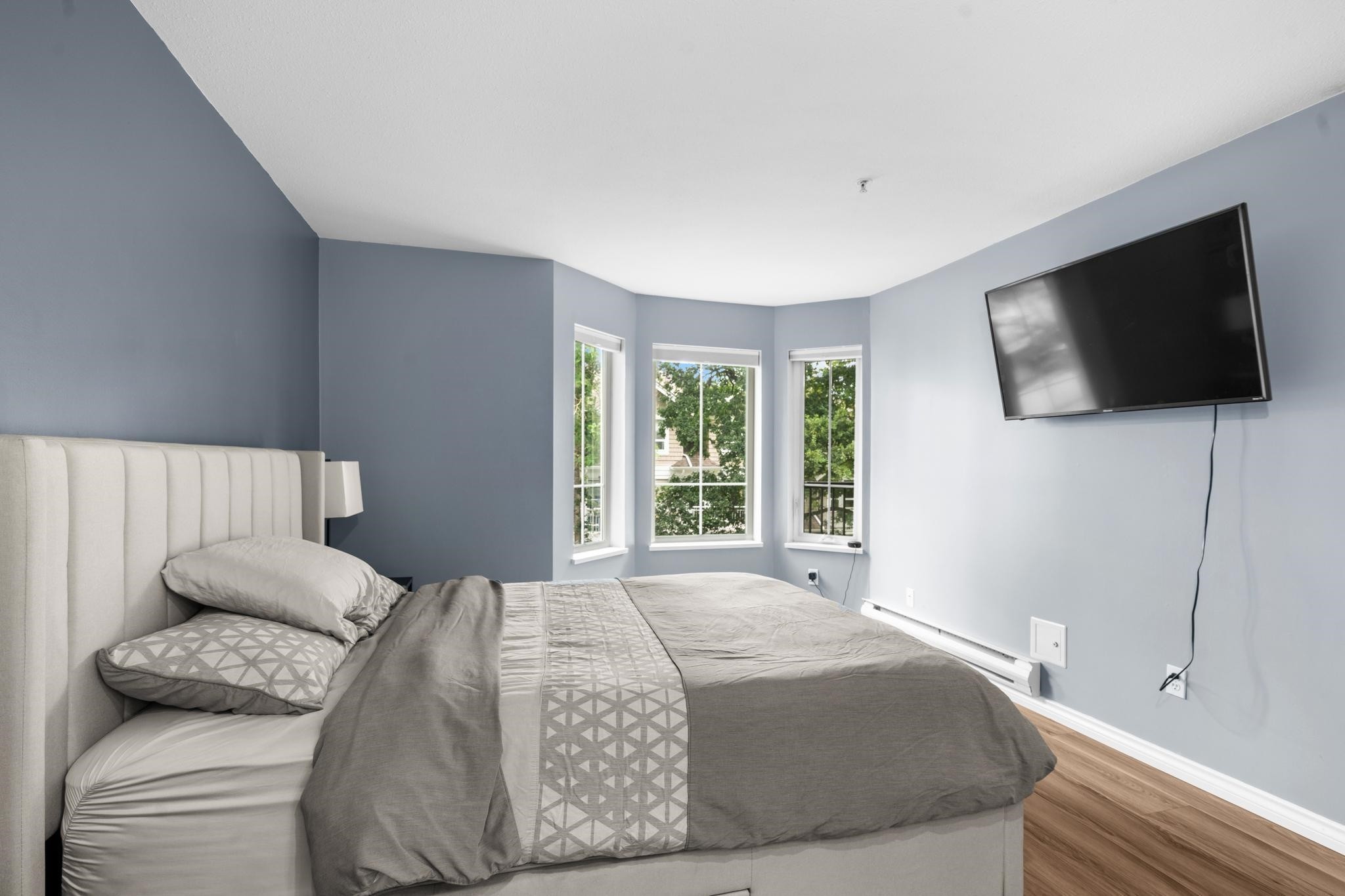 208-20881 56 Avenue, Langley, BC