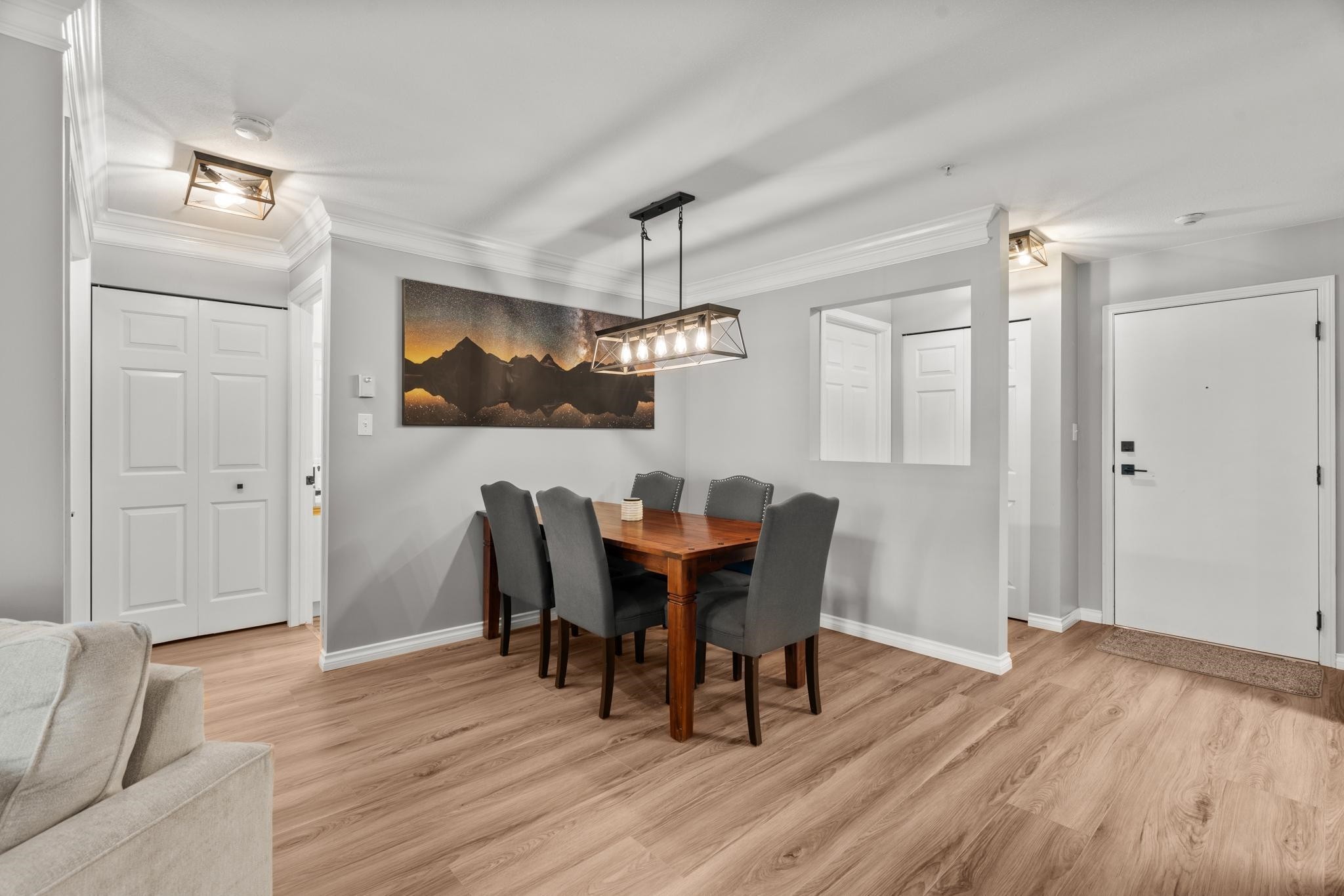 208-20881 56 Avenue, Langley, BC