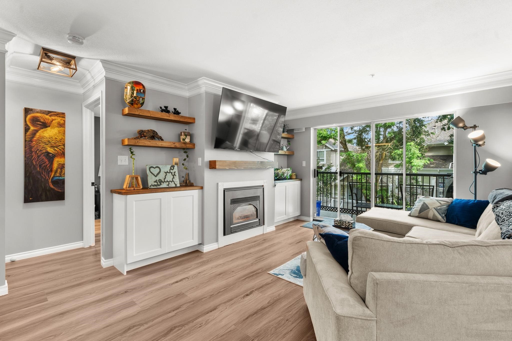 208-20881 56 Avenue, Langley, BC