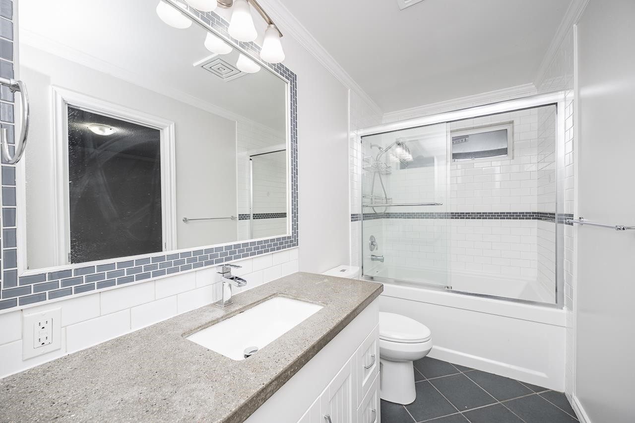 3906 200 Street, Langley, BC