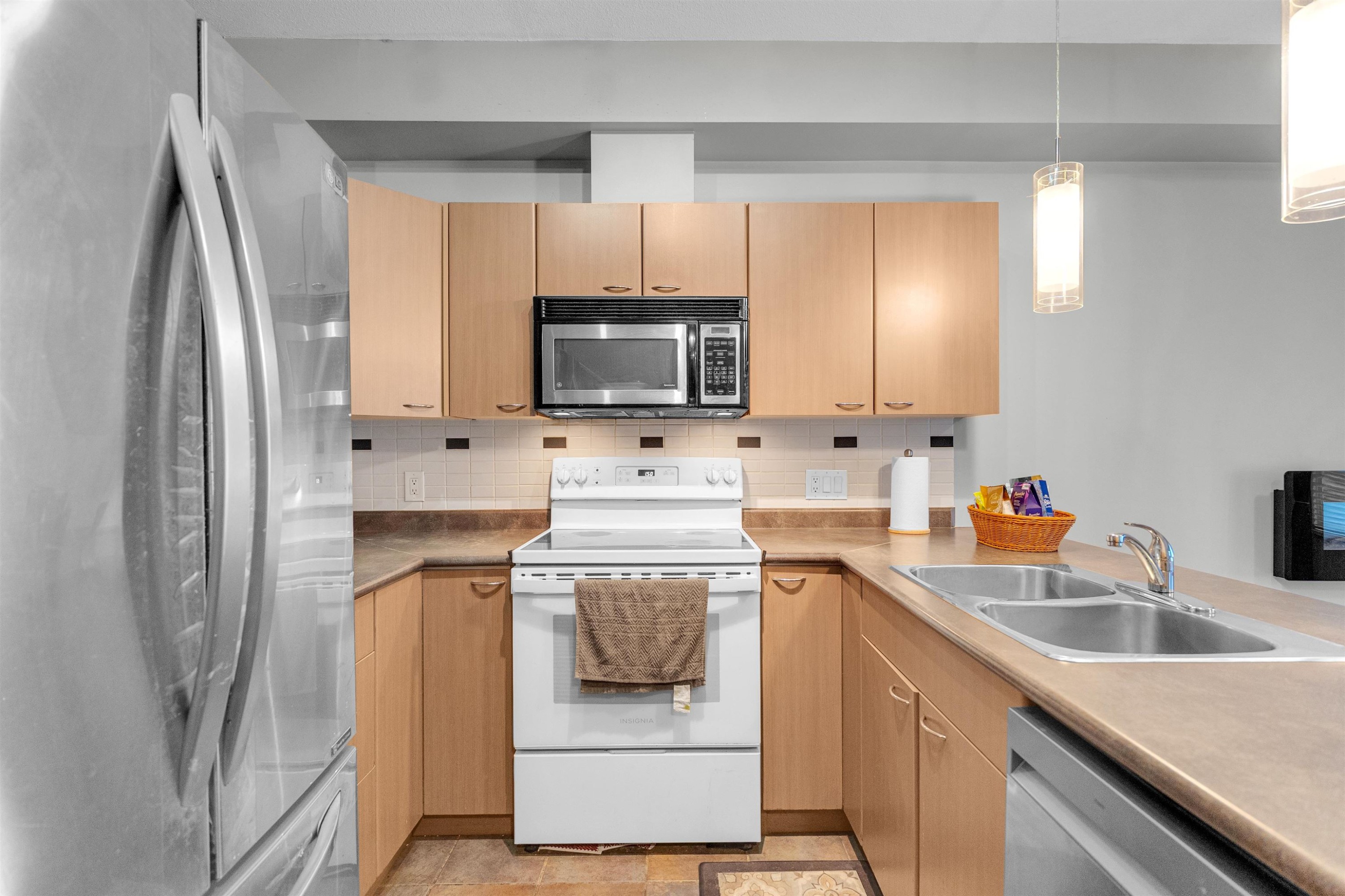 49-18701 66 Avenue, Surrey, BC