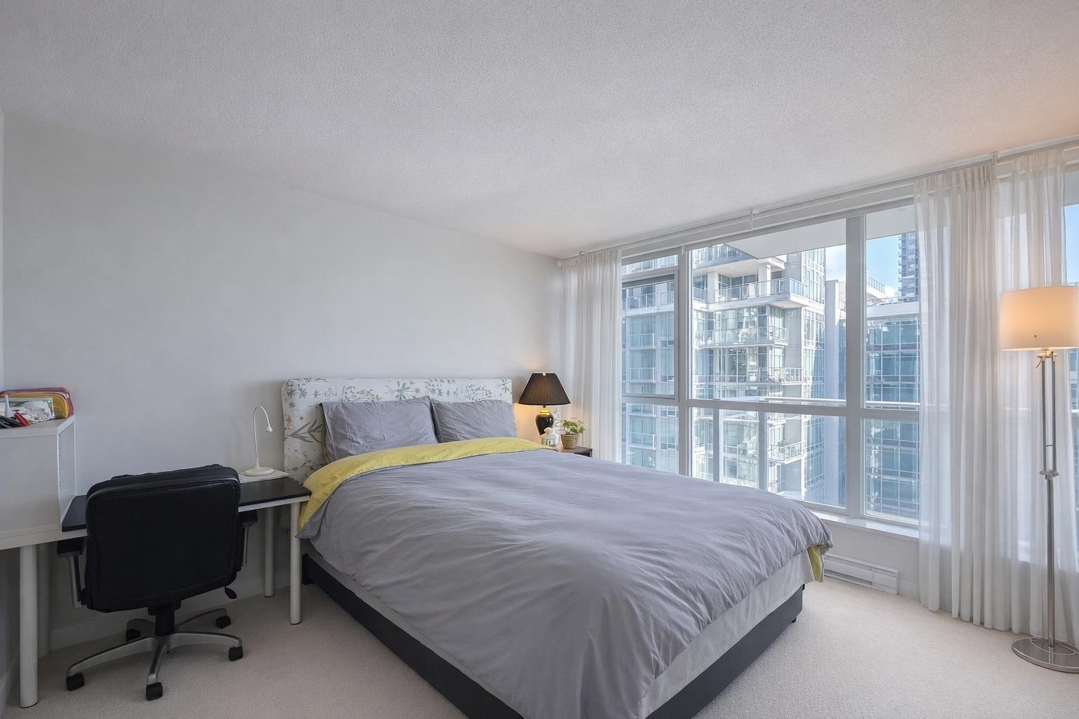 1508-13325 102A, Surrey, BC