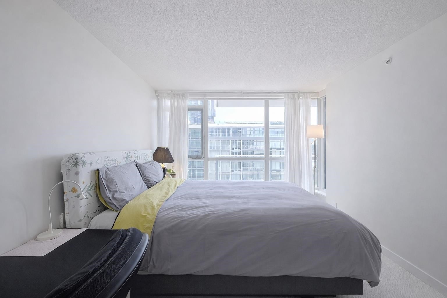 1508-13325 102A, Surrey, BC