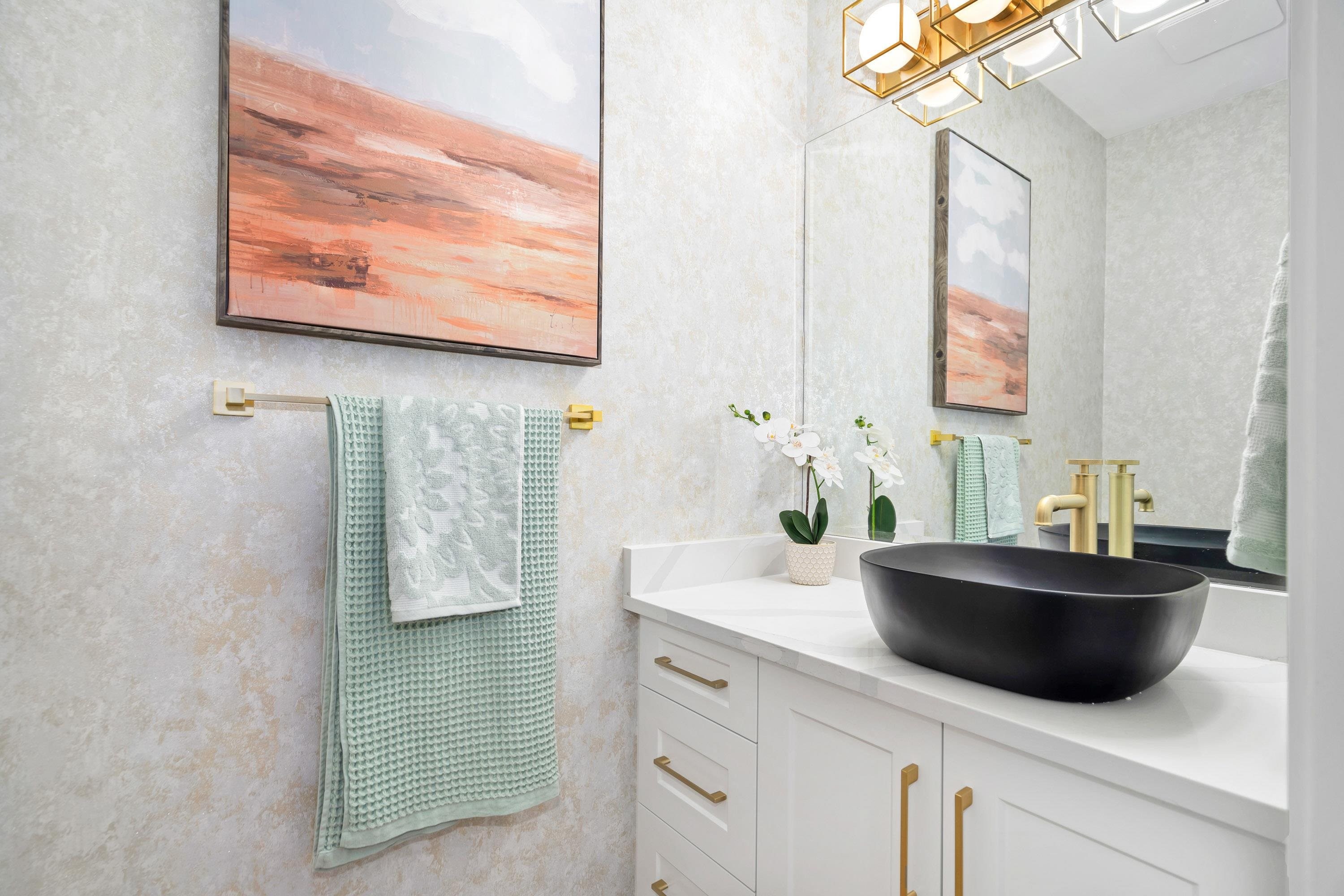 14-9762 182A Street, Surrey, BC