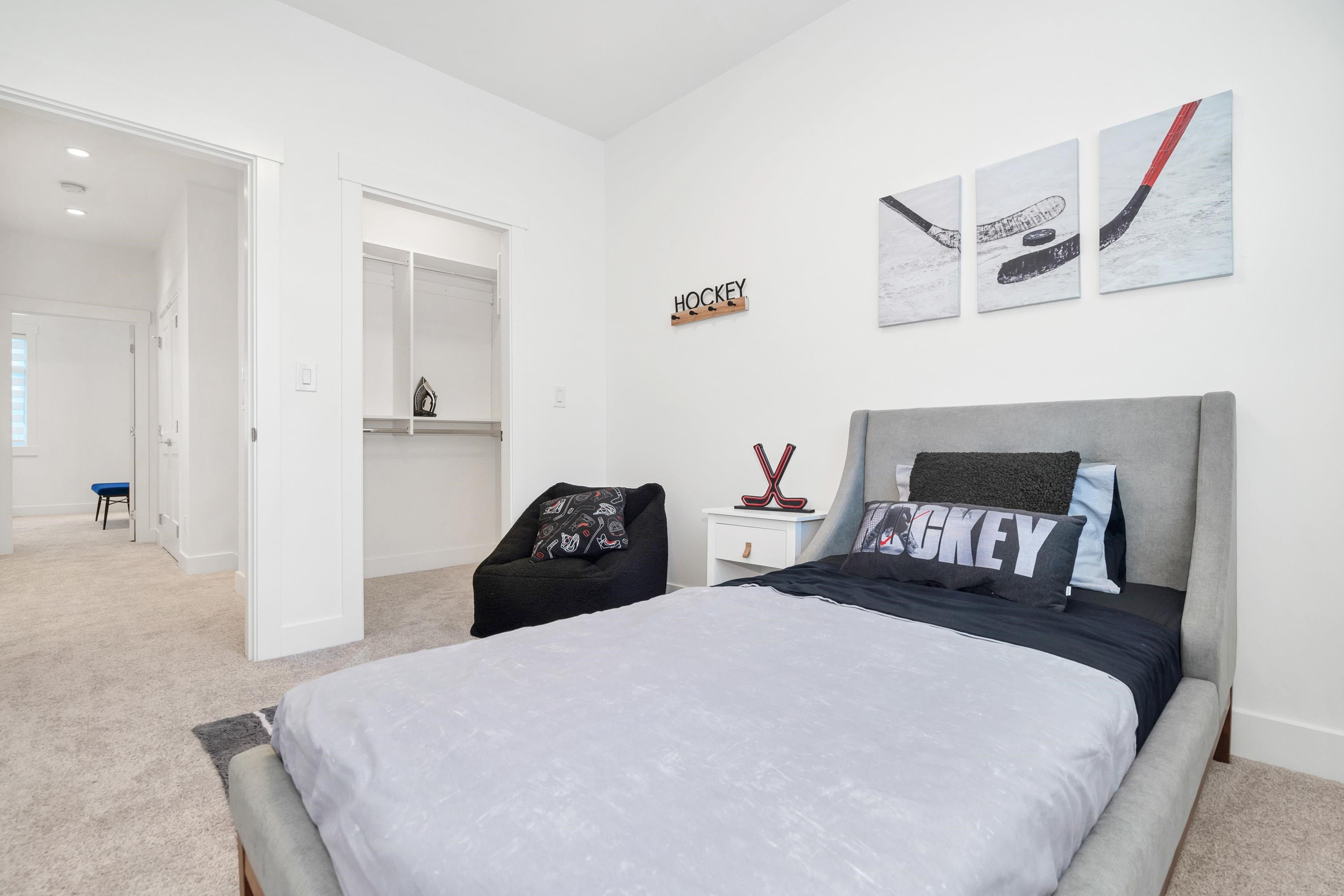 14-9762 182A Street, Surrey, BC