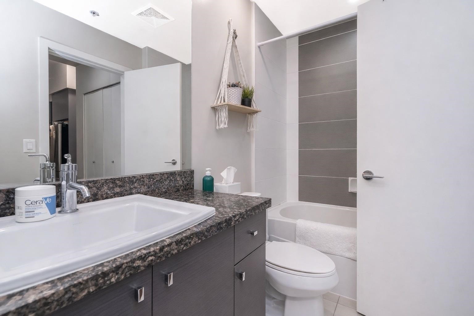 505-6440 194 Street, Surrey, BC