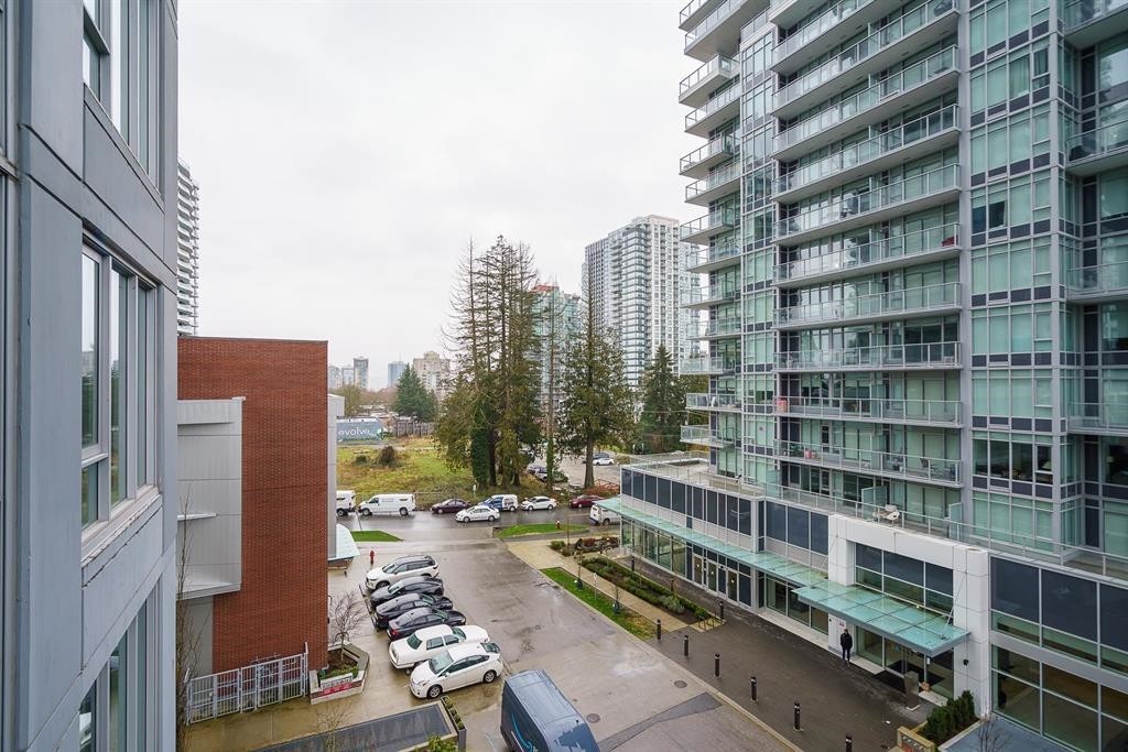 808-13325 102A Avenue, Surrey, BC