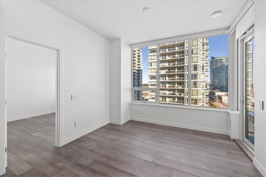 902-1441 Johnston Road, White Rock, BC