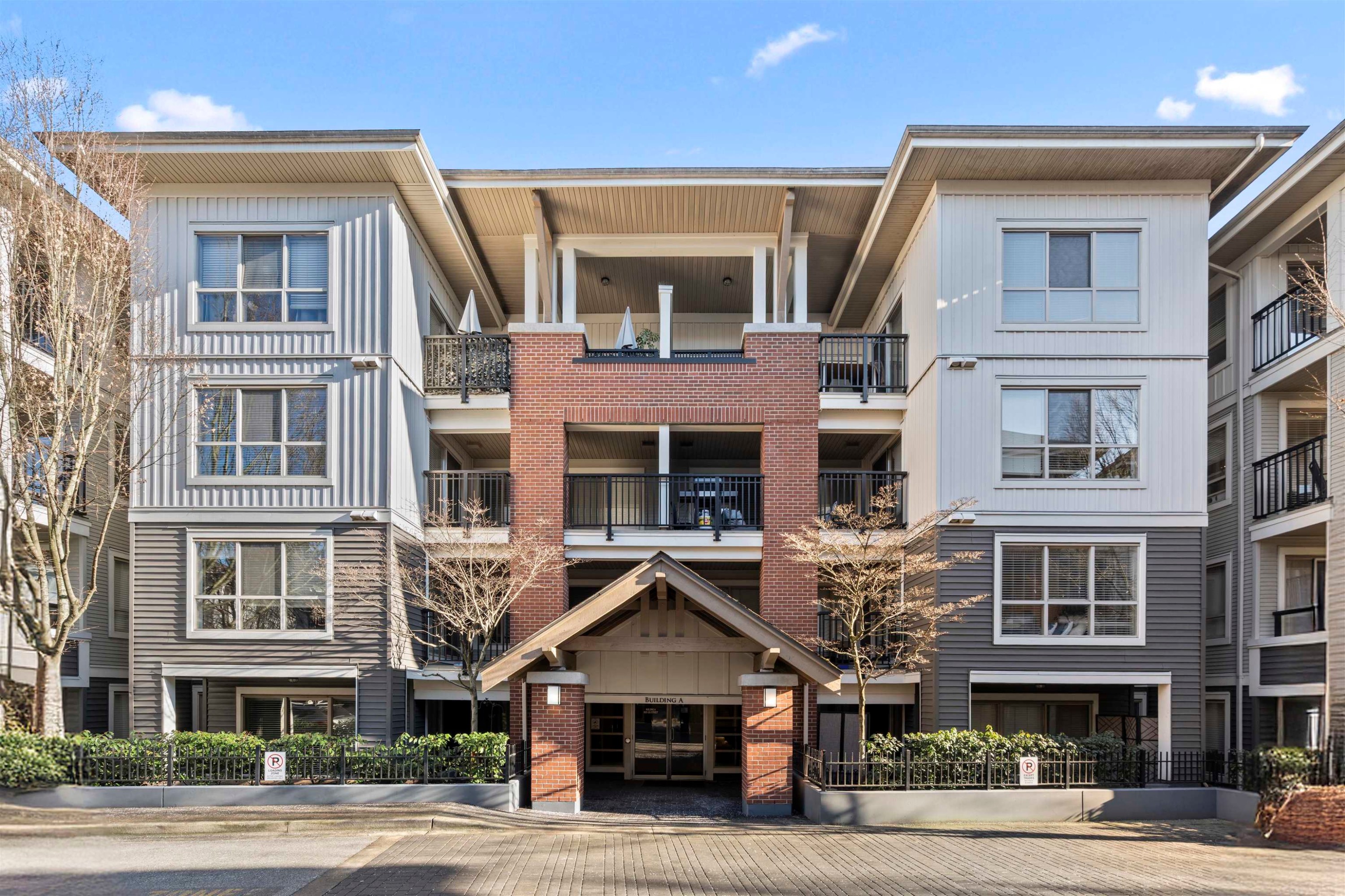 A302-8929 202 Street, Langley, BC