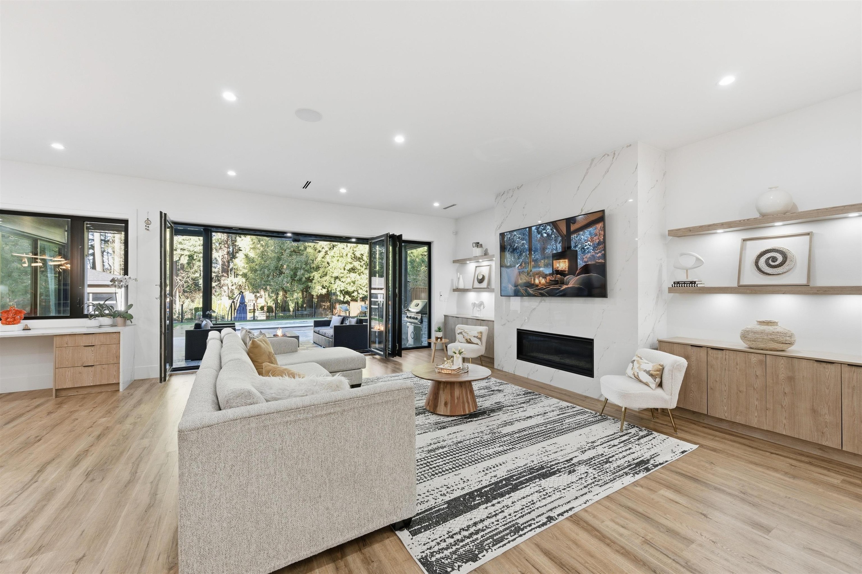 13125 24 Avenue, Surrey, BC