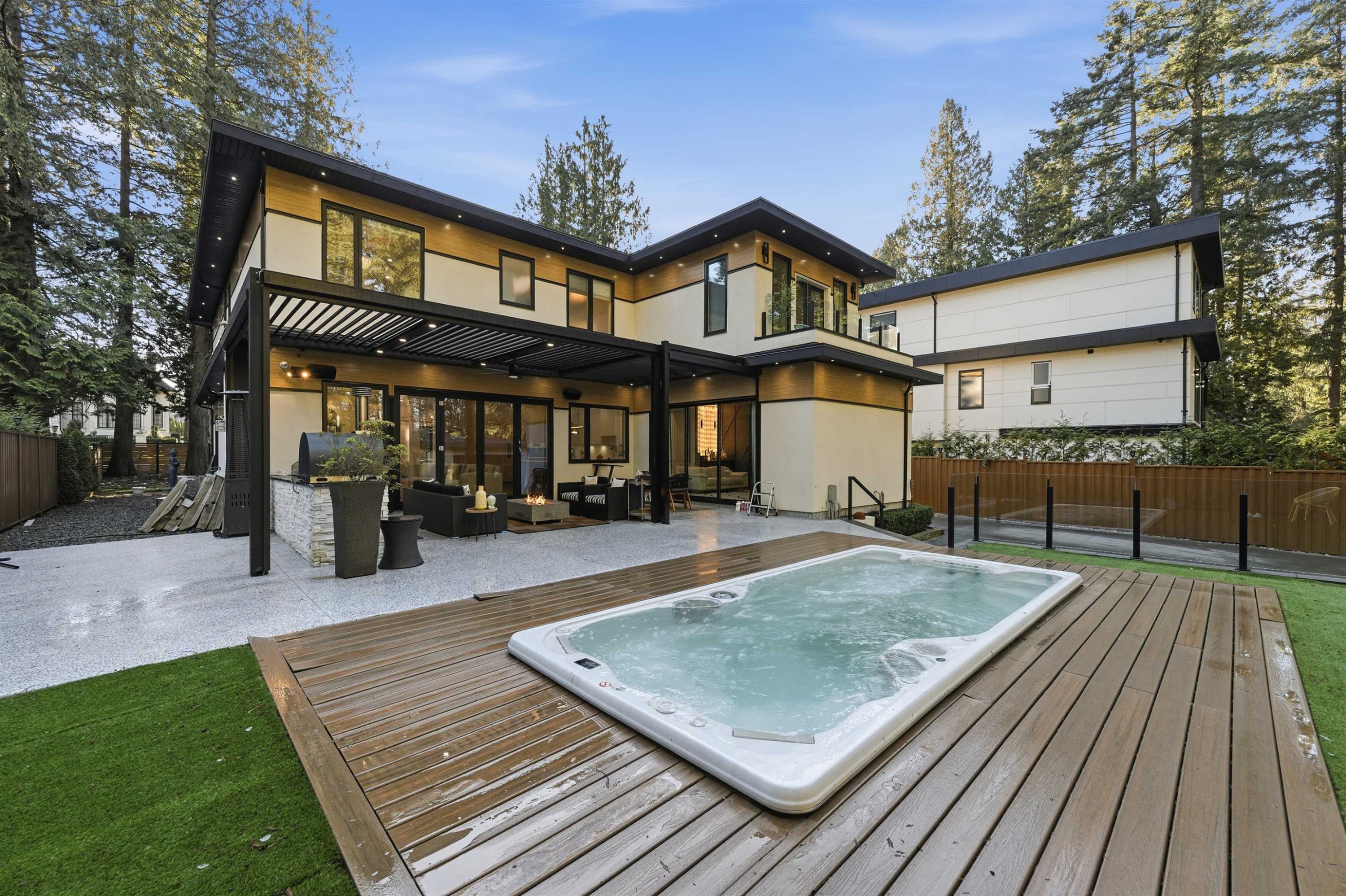 13125 24 Avenue, Surrey, BC