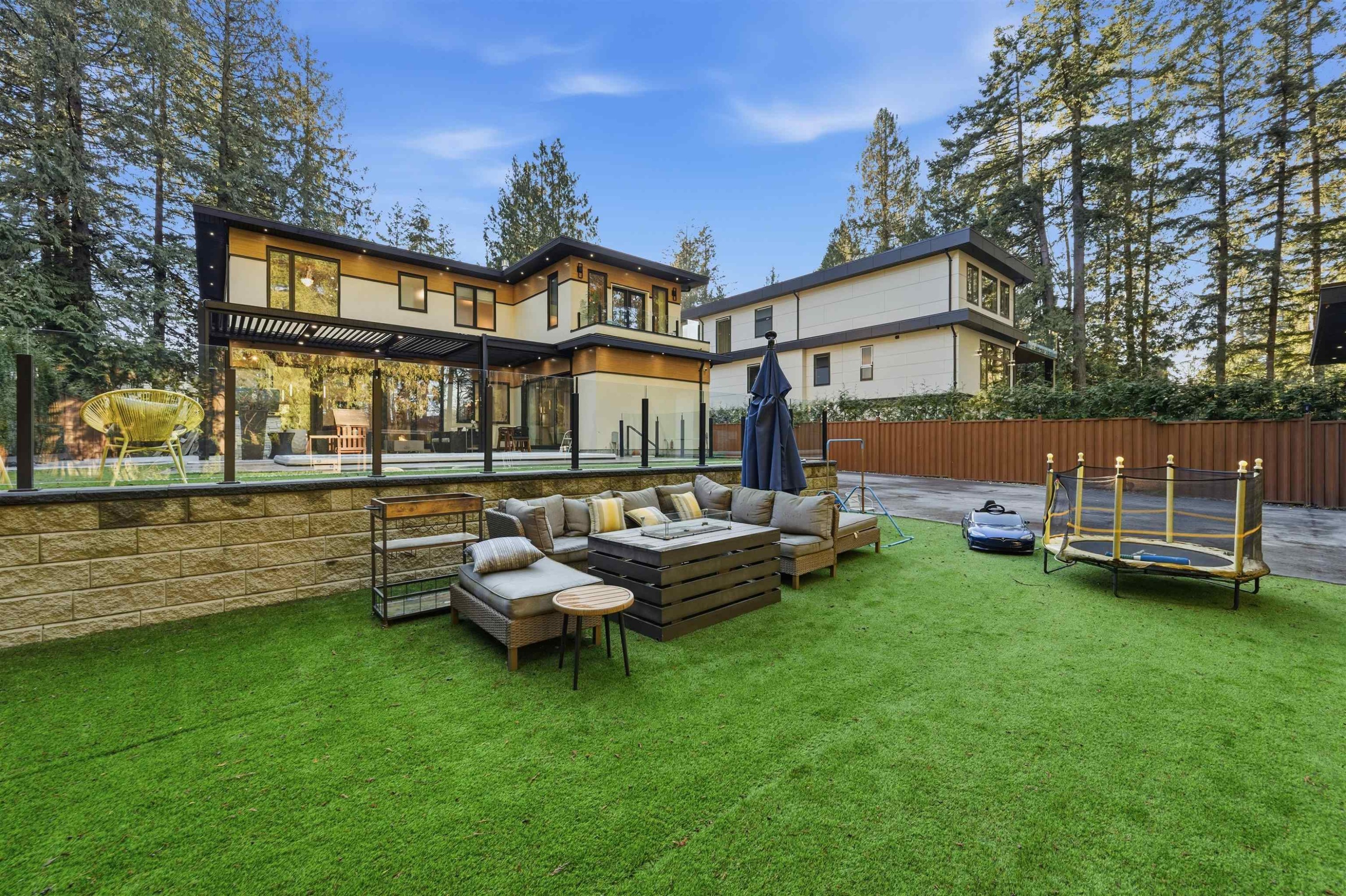 13125 24 Avenue, Surrey, BC