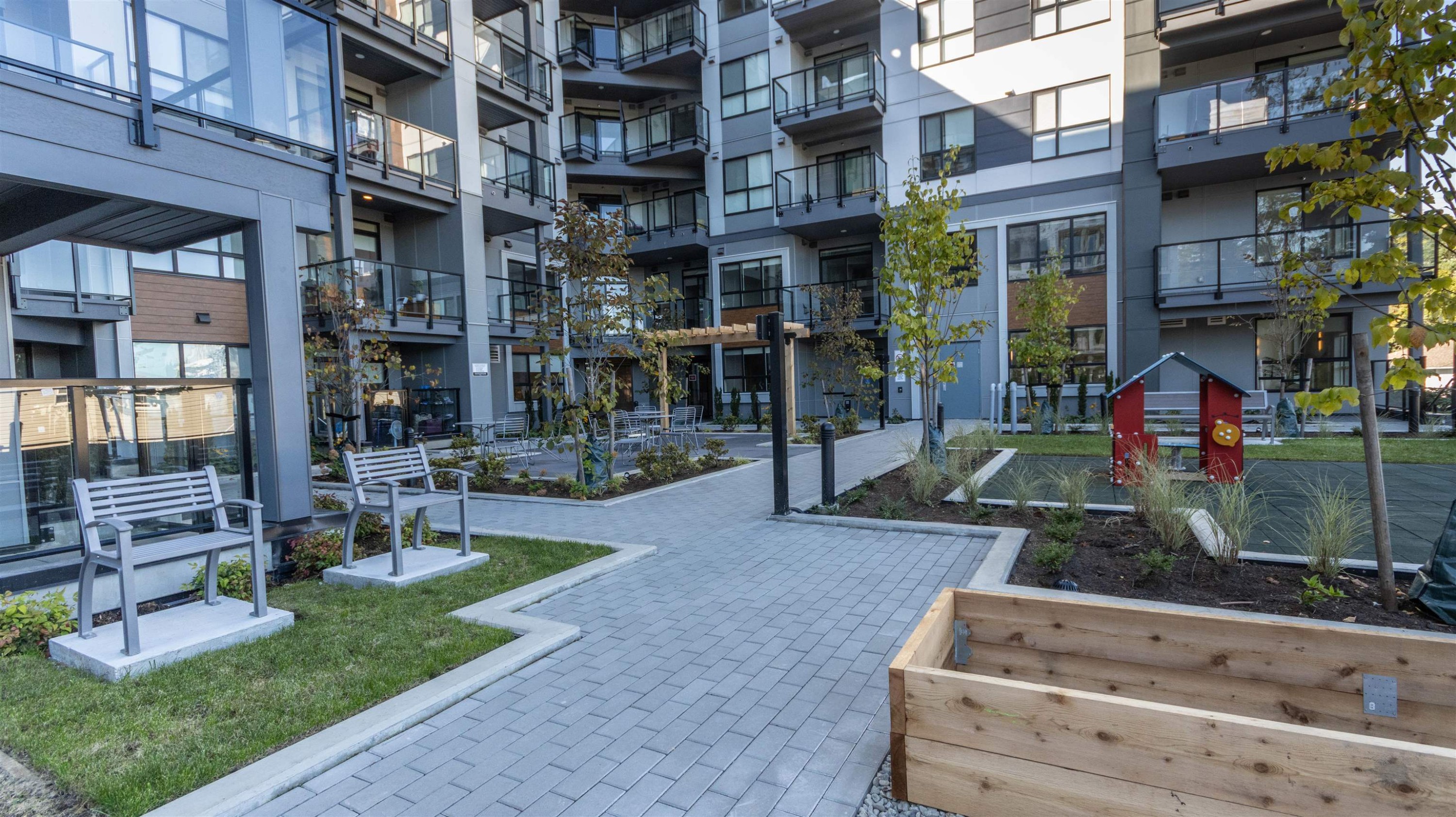 417-13458 95 Avenue, Surrey, BC