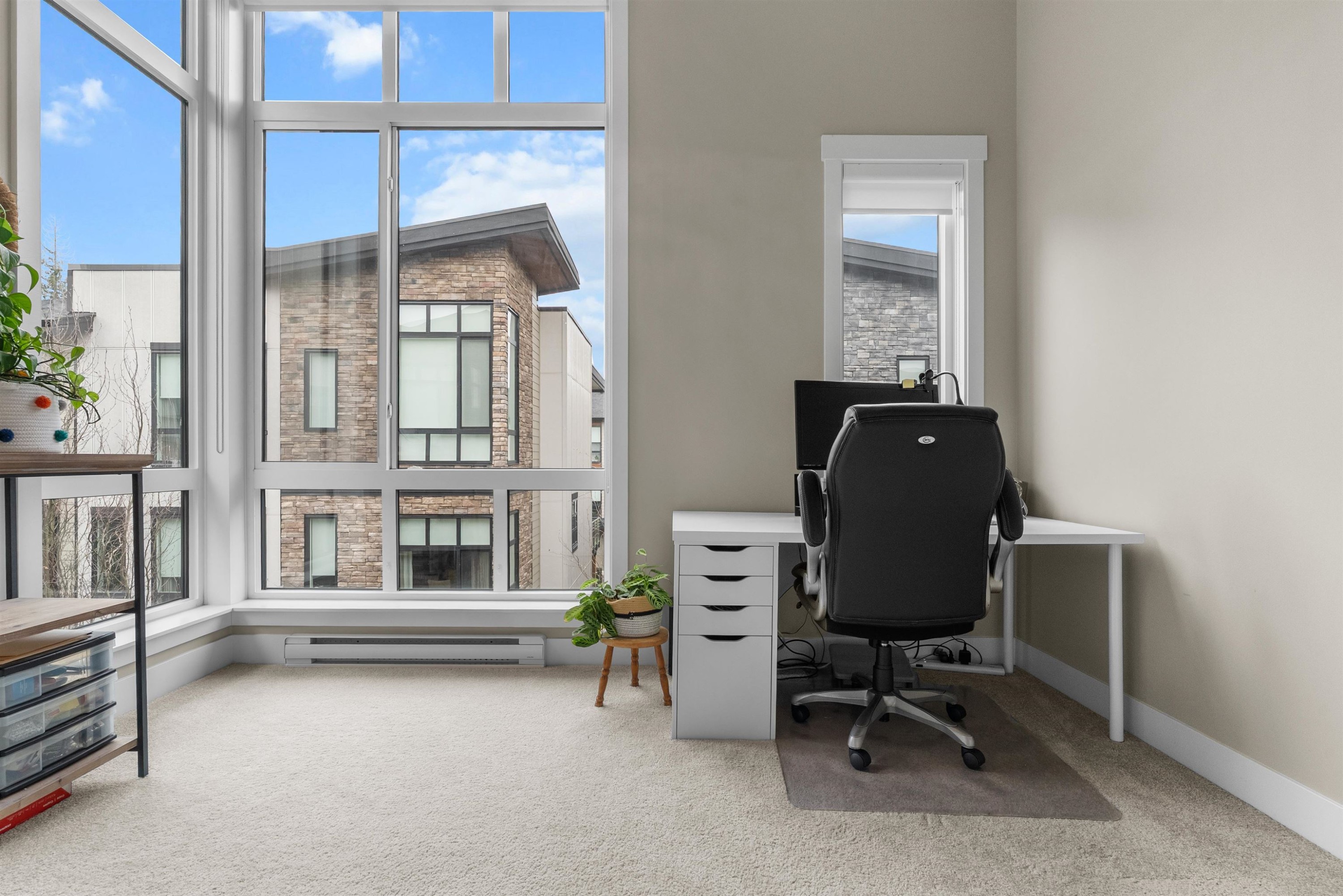 95-16488 64 Avenue, Surrey, BC