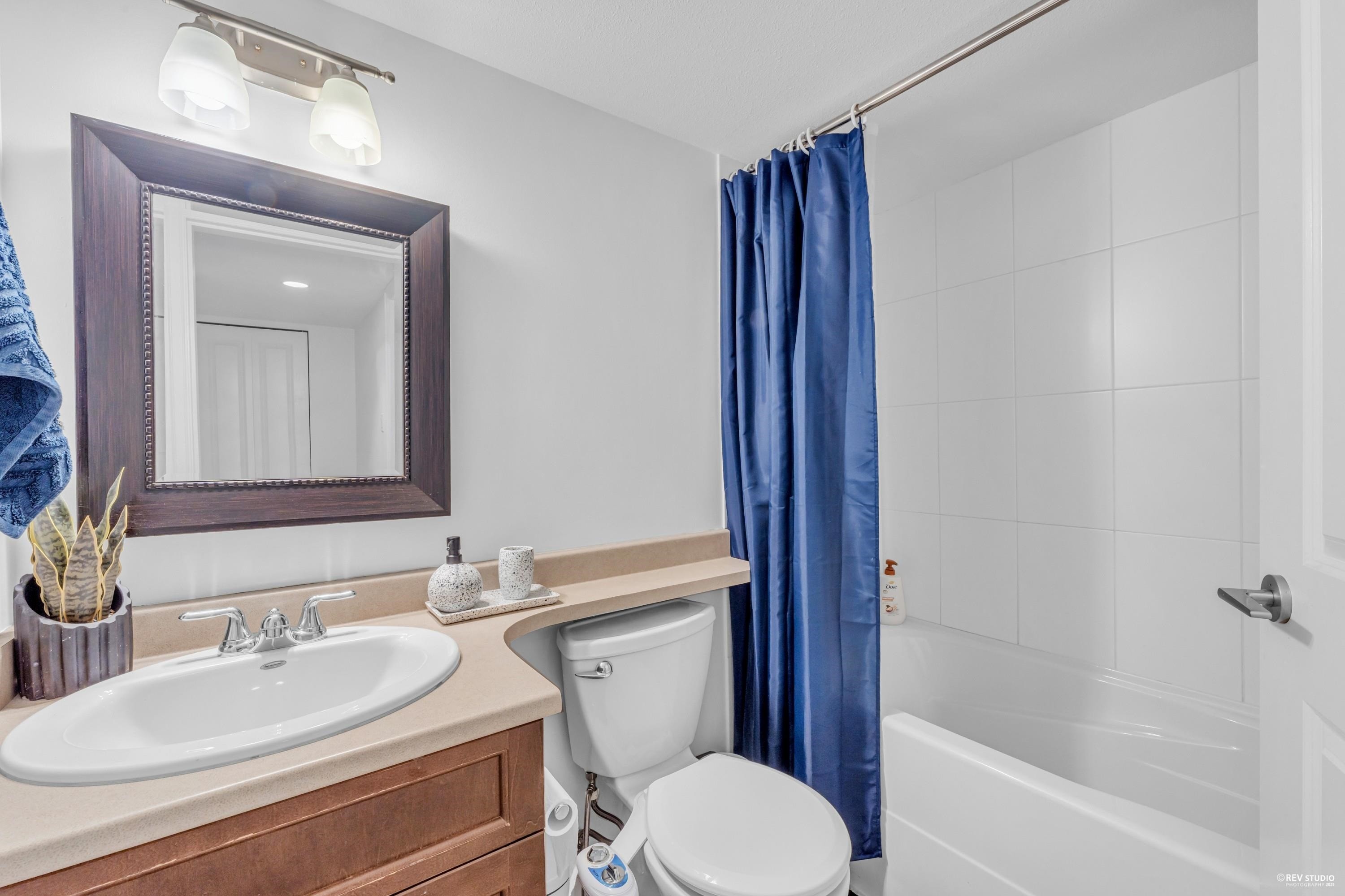 6956 208 Street, Langley, BC