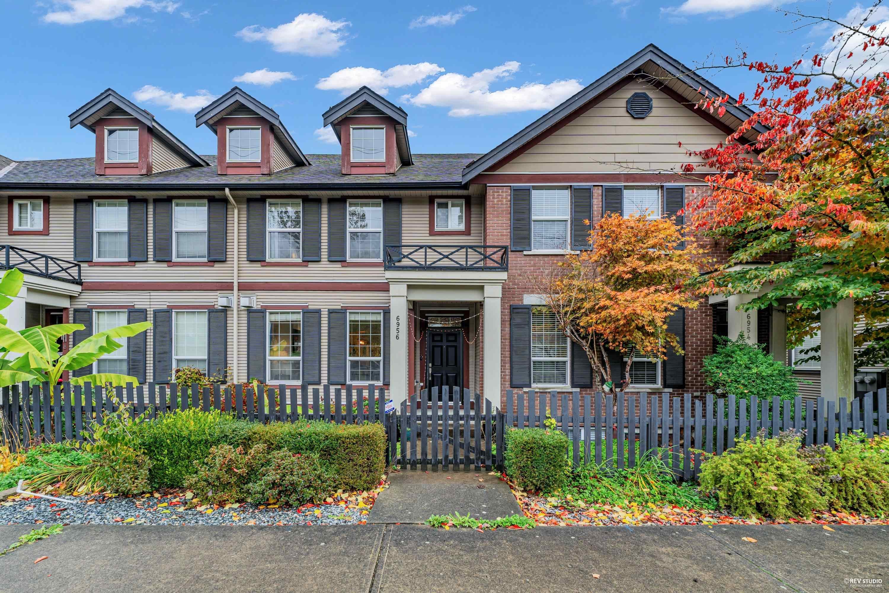 6956 208 Street, Langley, BC