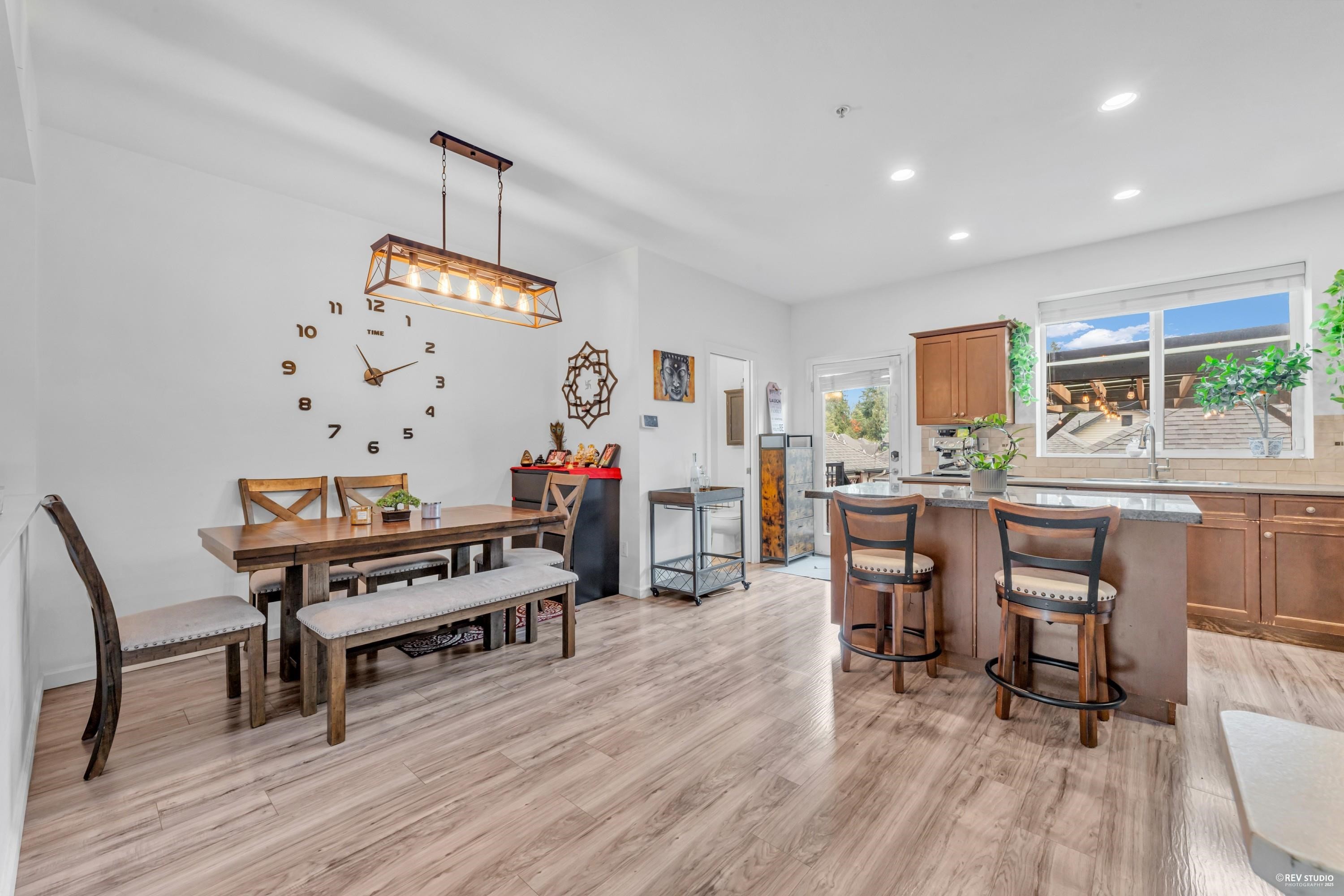 6956 208 Street, Langley, BC