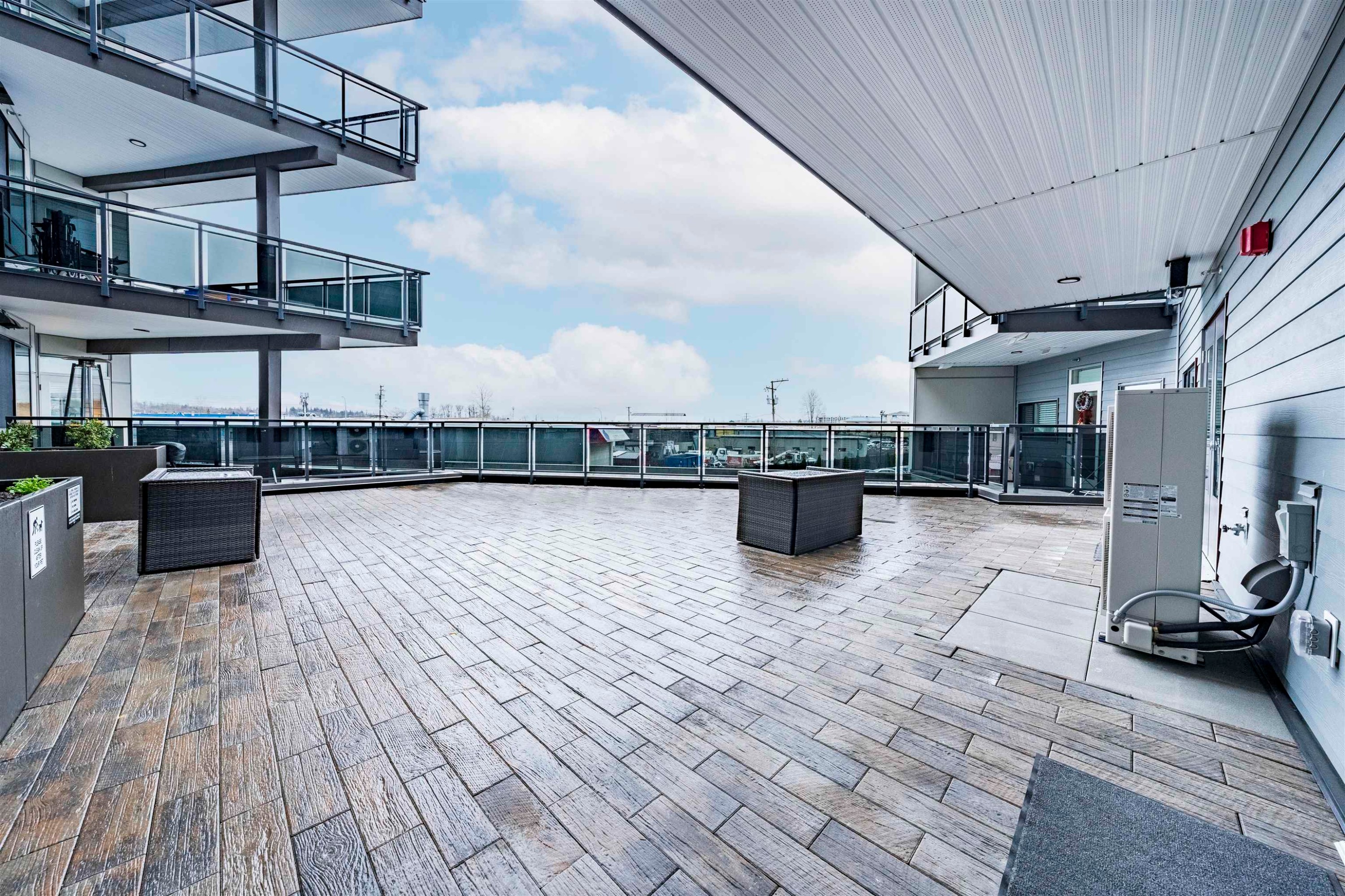 204-20061 Fraser Highway, Langley, BC