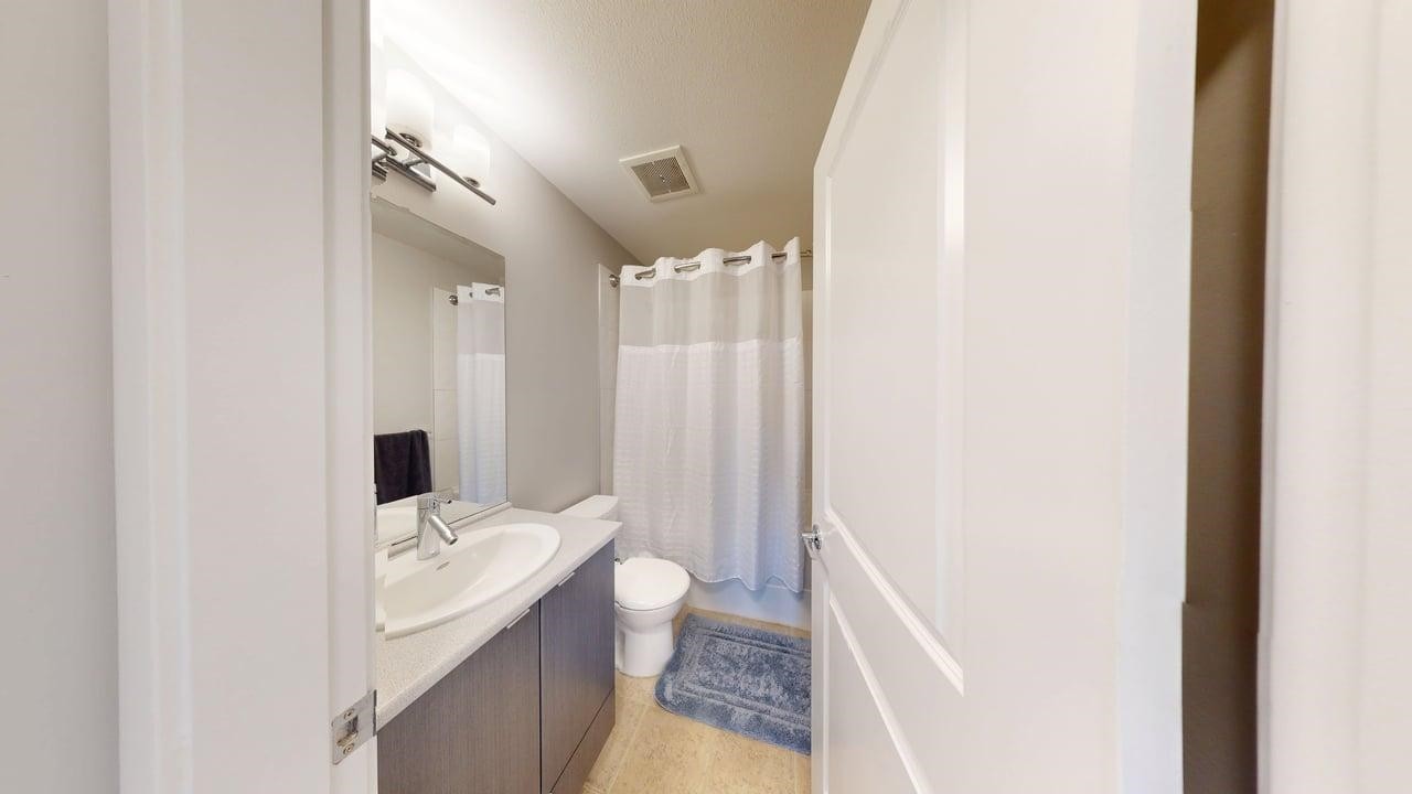 70-19505 68A Avenue, Surrey, BC