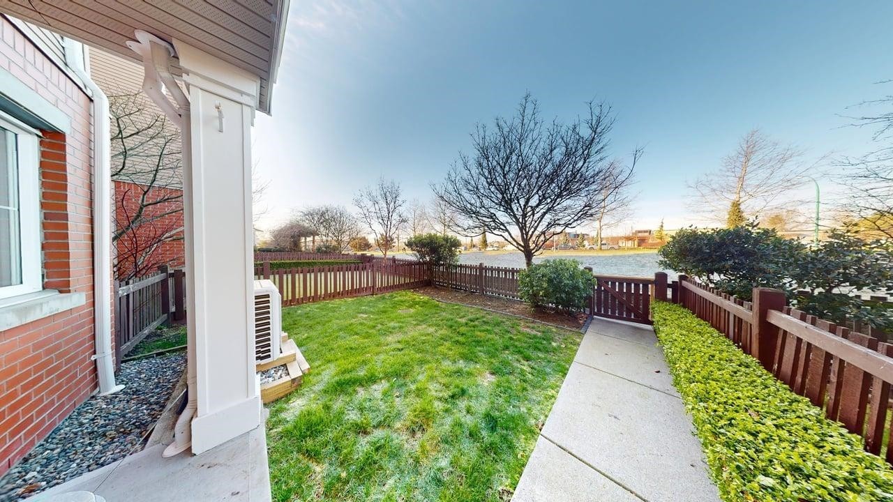 70-19505 68A Avenue, Surrey, BC