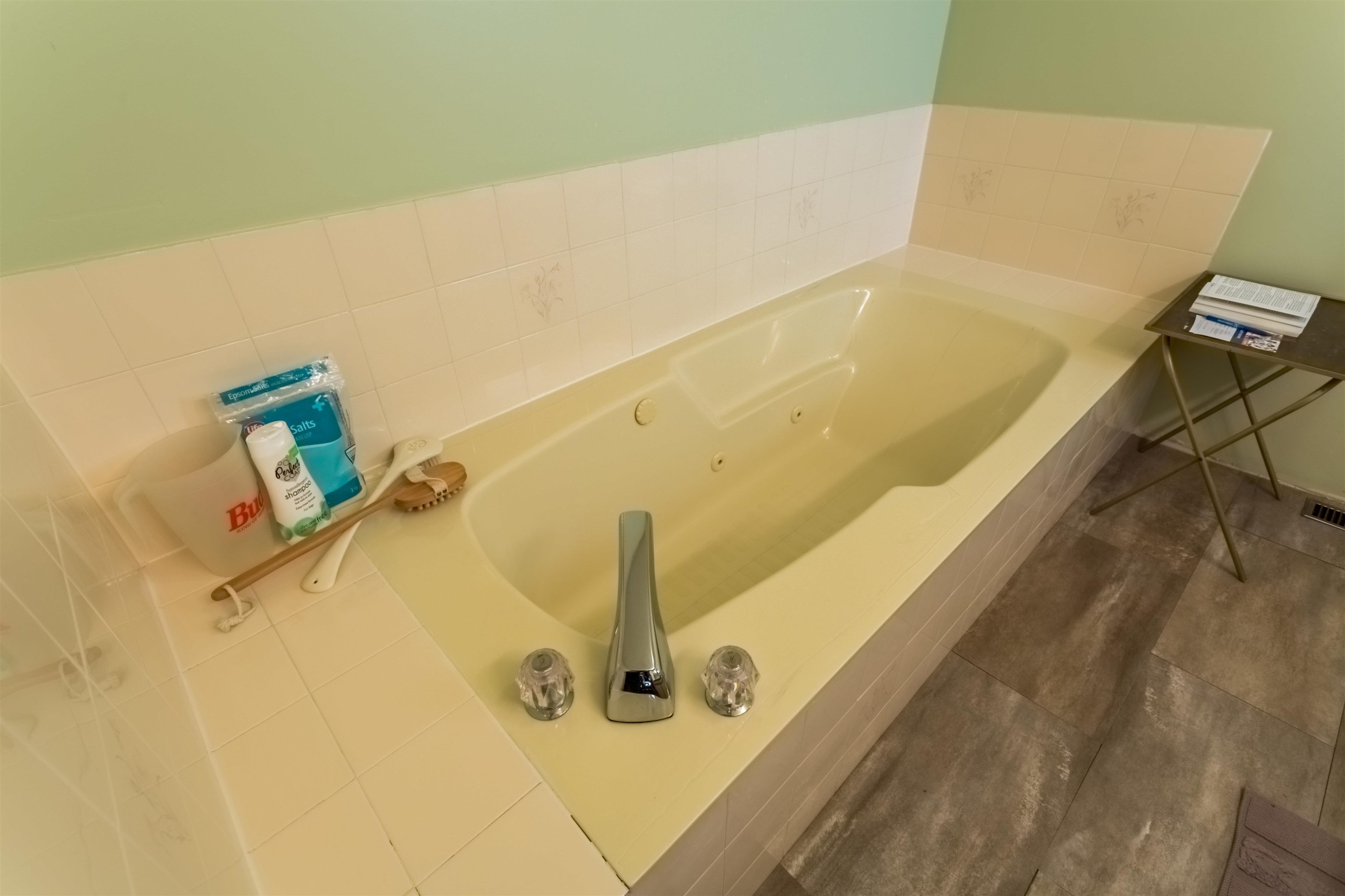 12717 114 Avenue, Surrey, BC