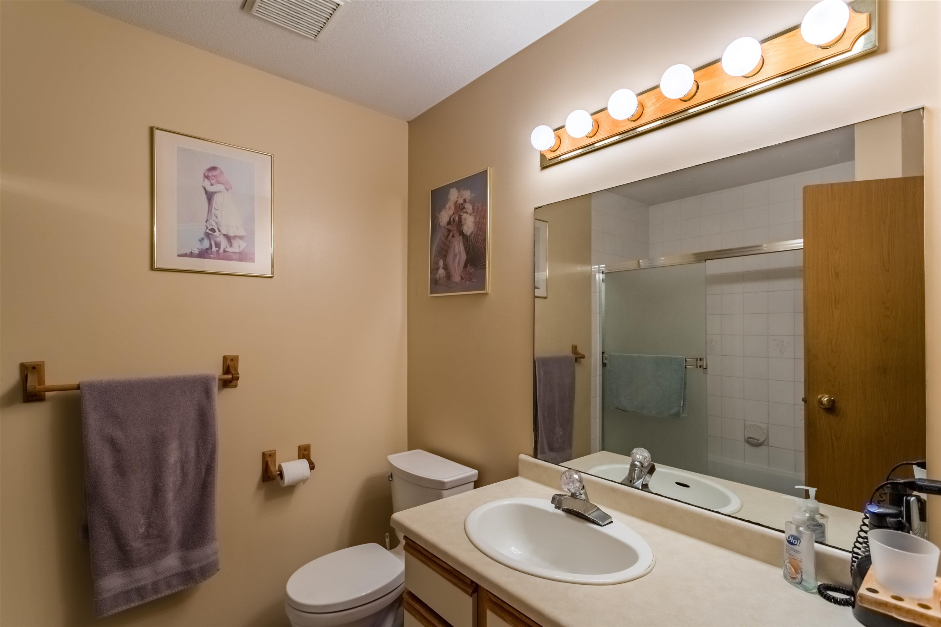 12717 114 Avenue, Surrey, BC