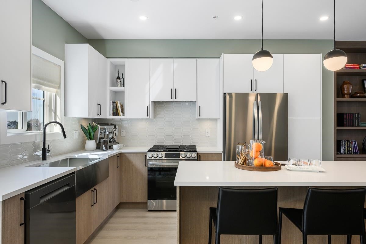 27-7716 207 Street, Langley, BC