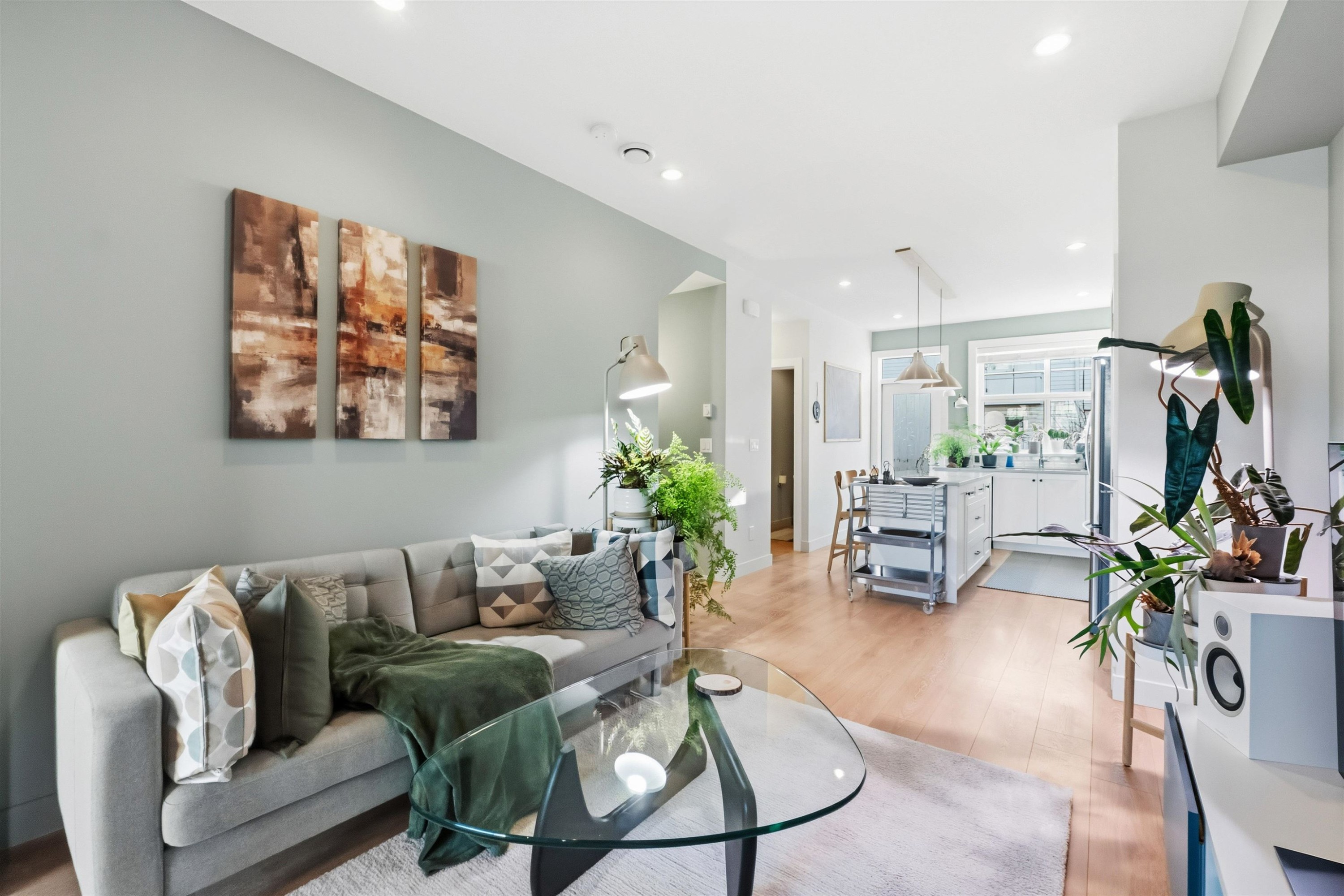 78-27735 Roundhouse Drive, Abbotsford, BC