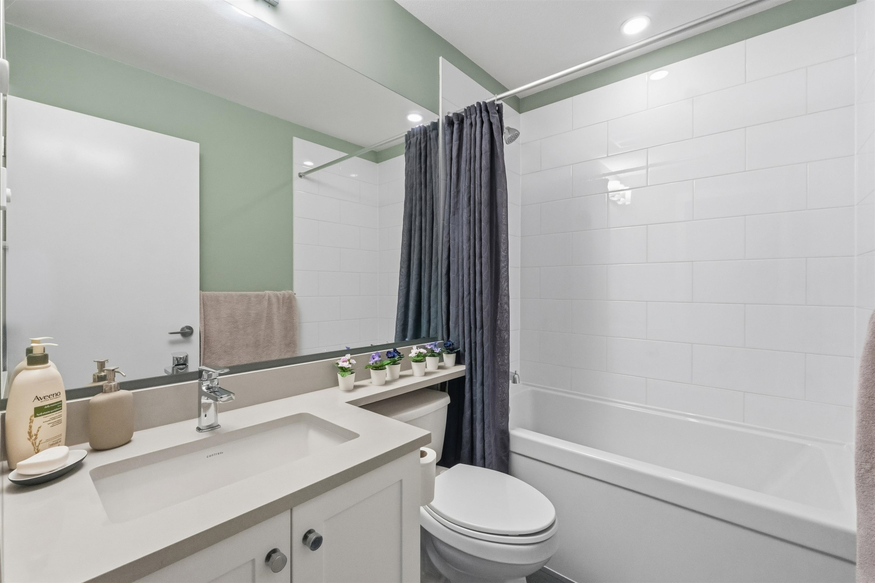 78-27735 Roundhouse Drive, Abbotsford, BC