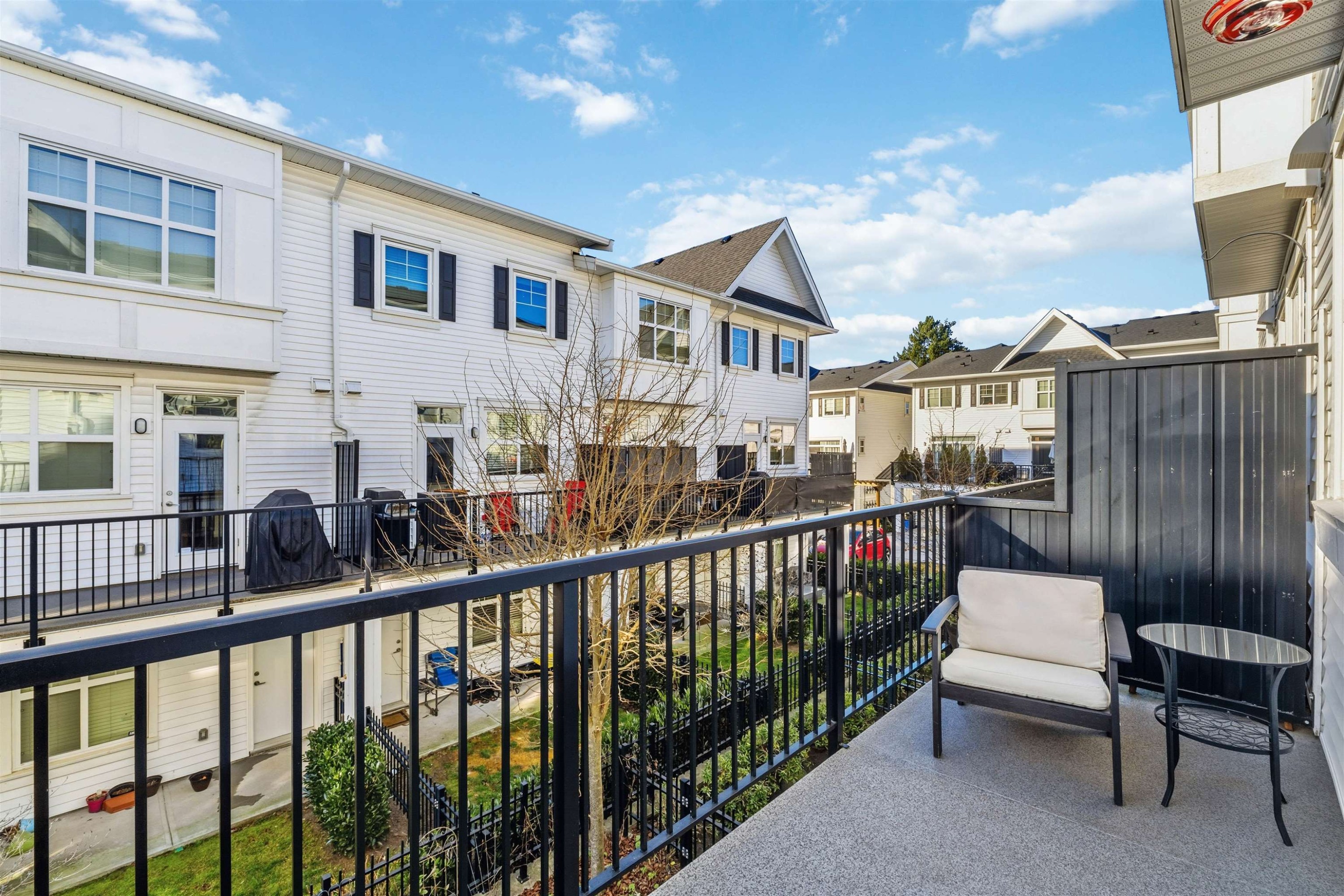 78-27735 Roundhouse Drive, Abbotsford, BC