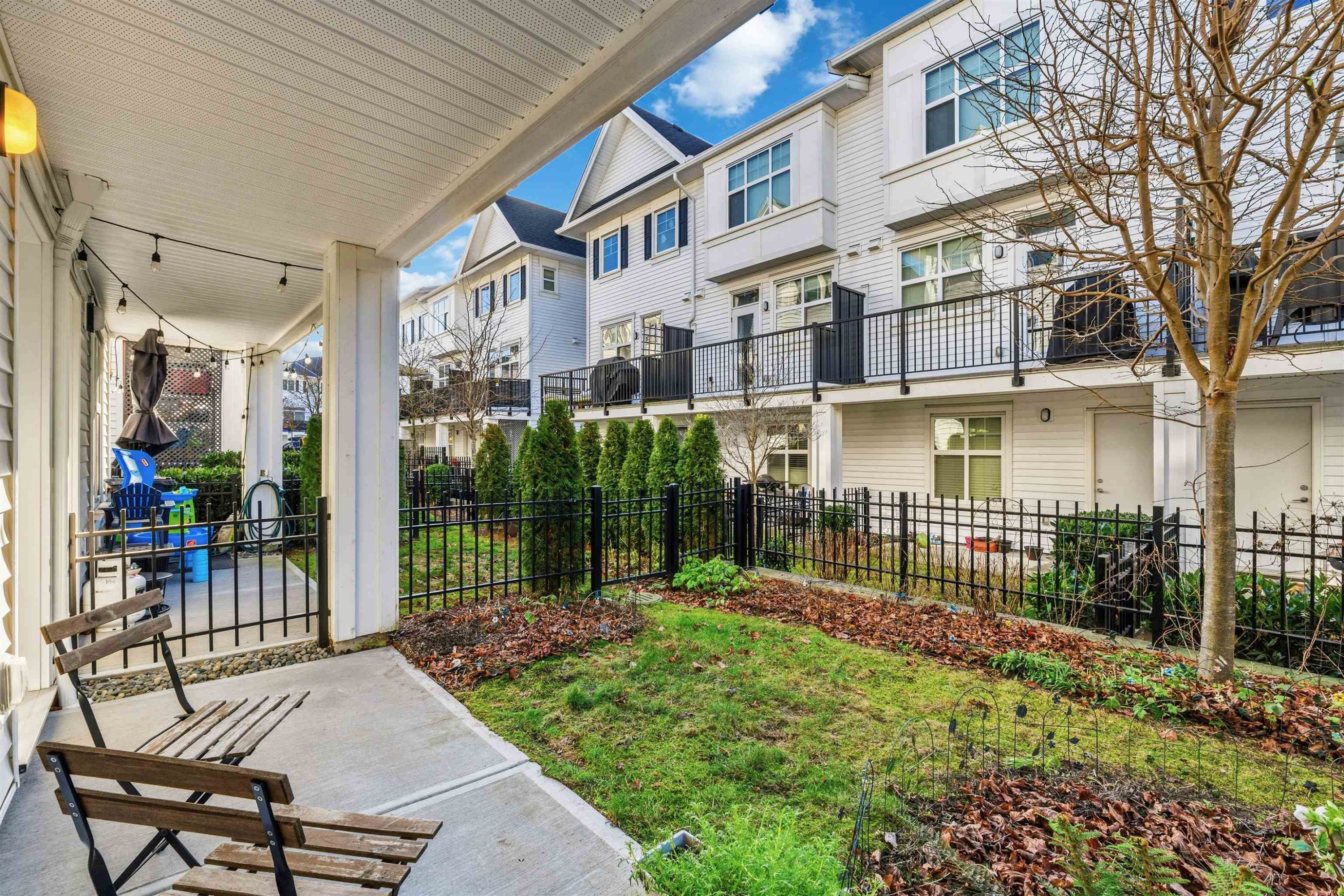 78-27735 Roundhouse Drive, Abbotsford, BC