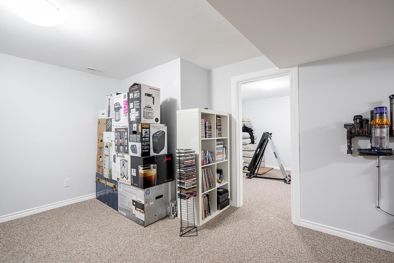 34-17097 64 Avenue, Surrey, BC