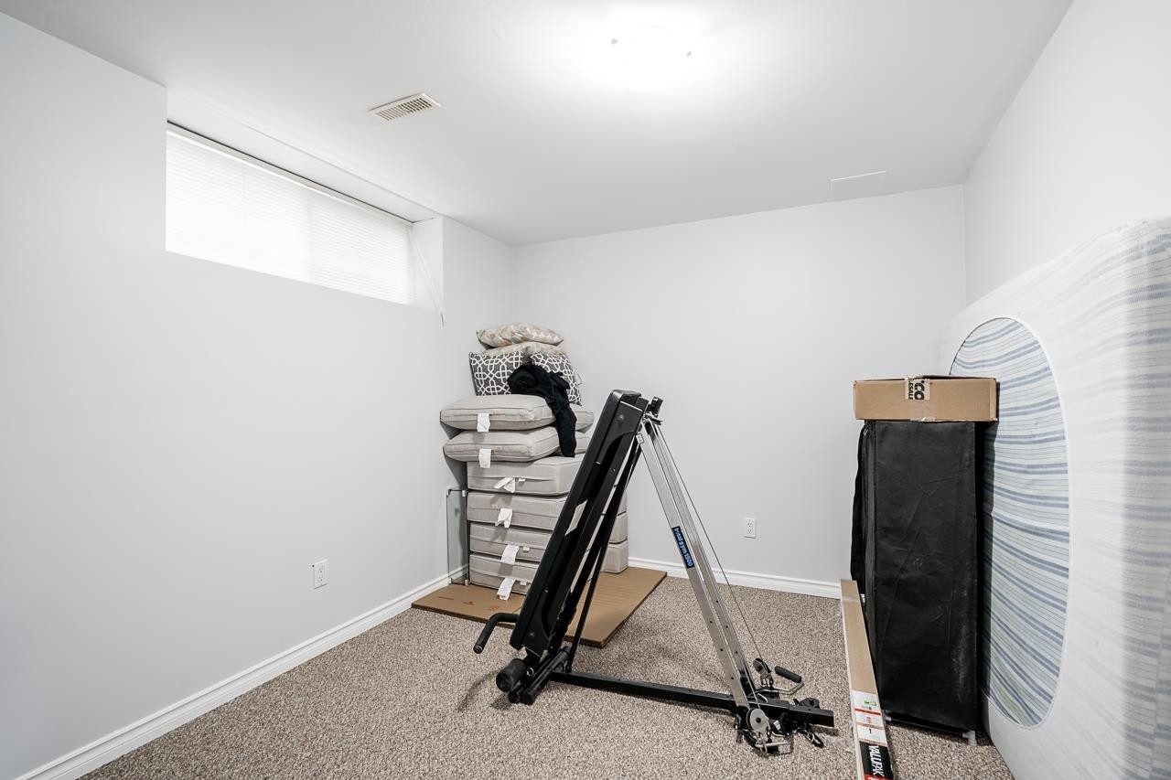 34-17097 64 Avenue, Surrey, BC