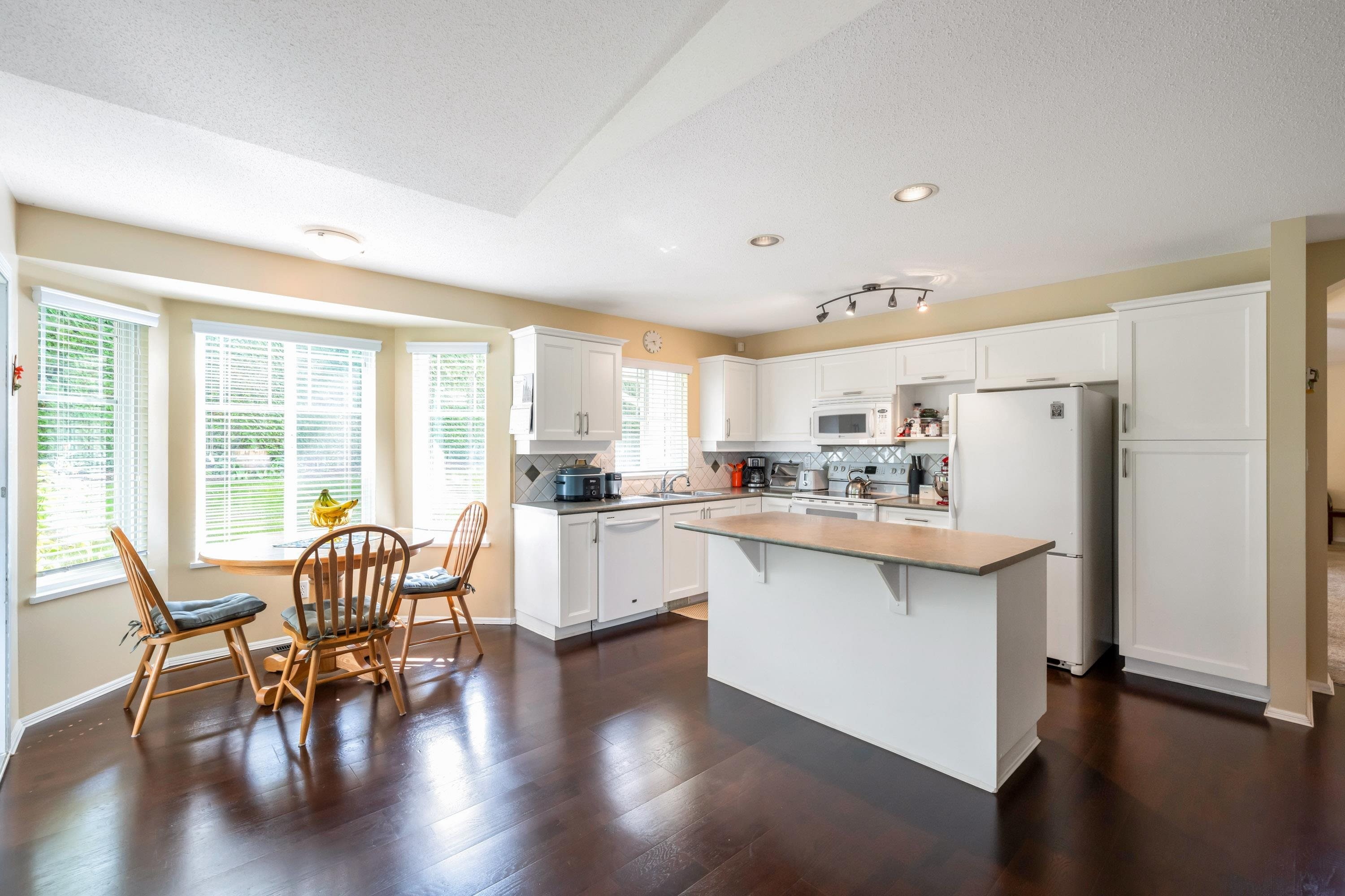 7-6488 168 Street, Surrey, BC