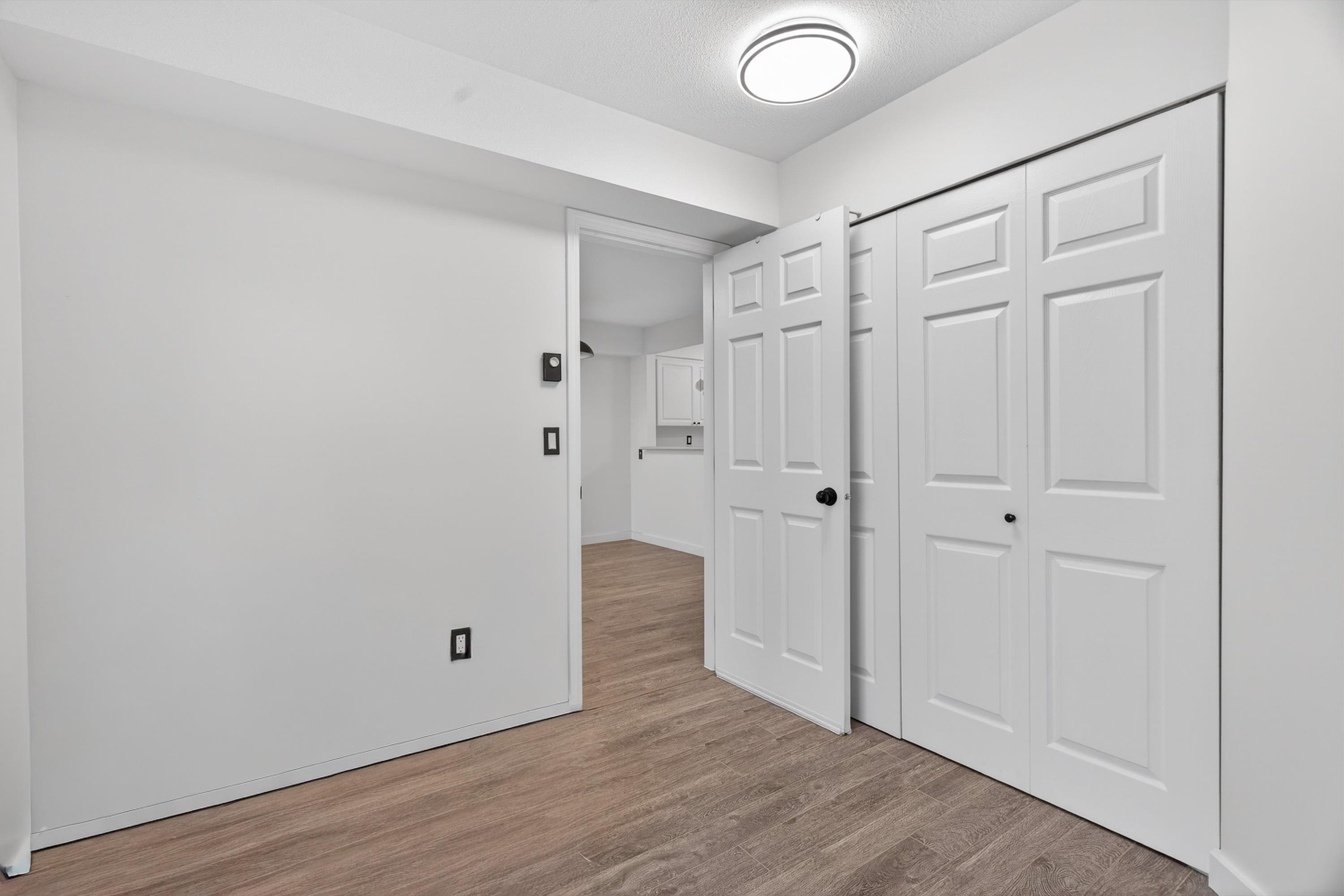 305-14377 103 Avenue, Surrey, BC