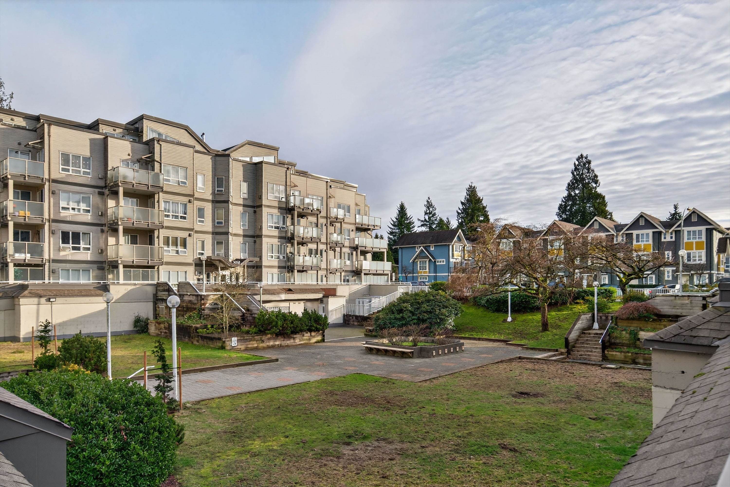 305-14377 103 Avenue, Surrey, BC