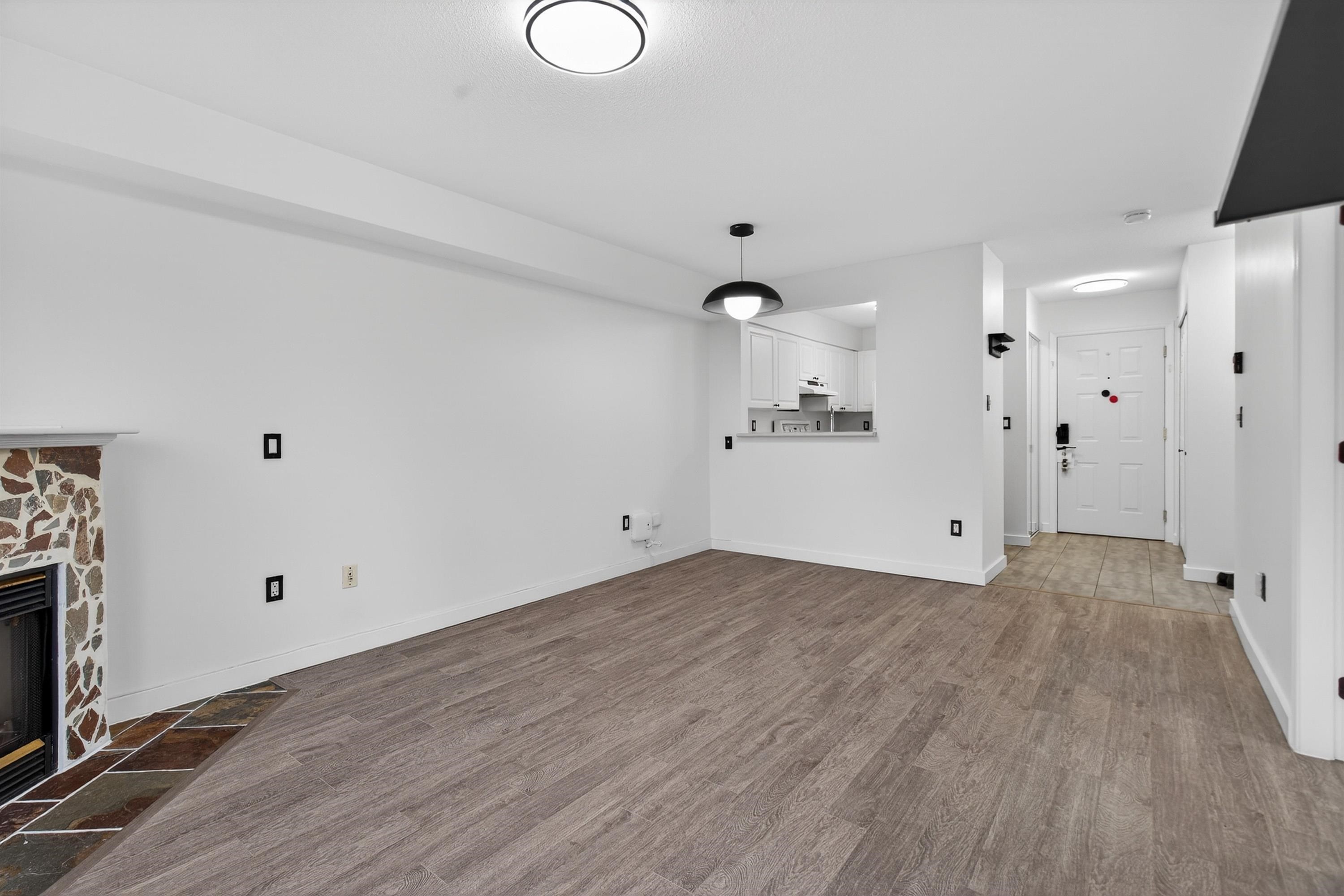 305-14377 103 Avenue, Surrey, BC