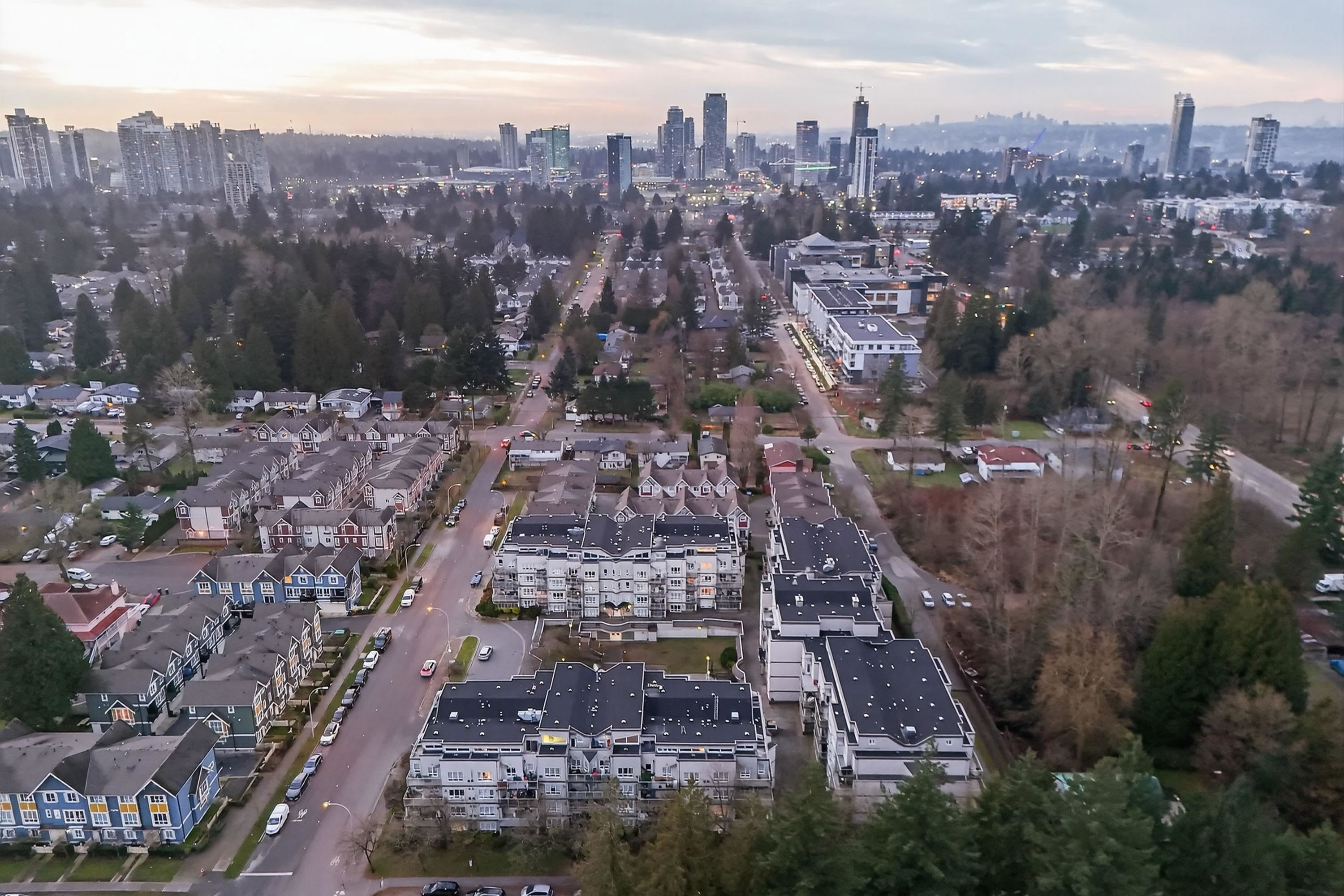 305-14377 103 Avenue, Surrey, BC