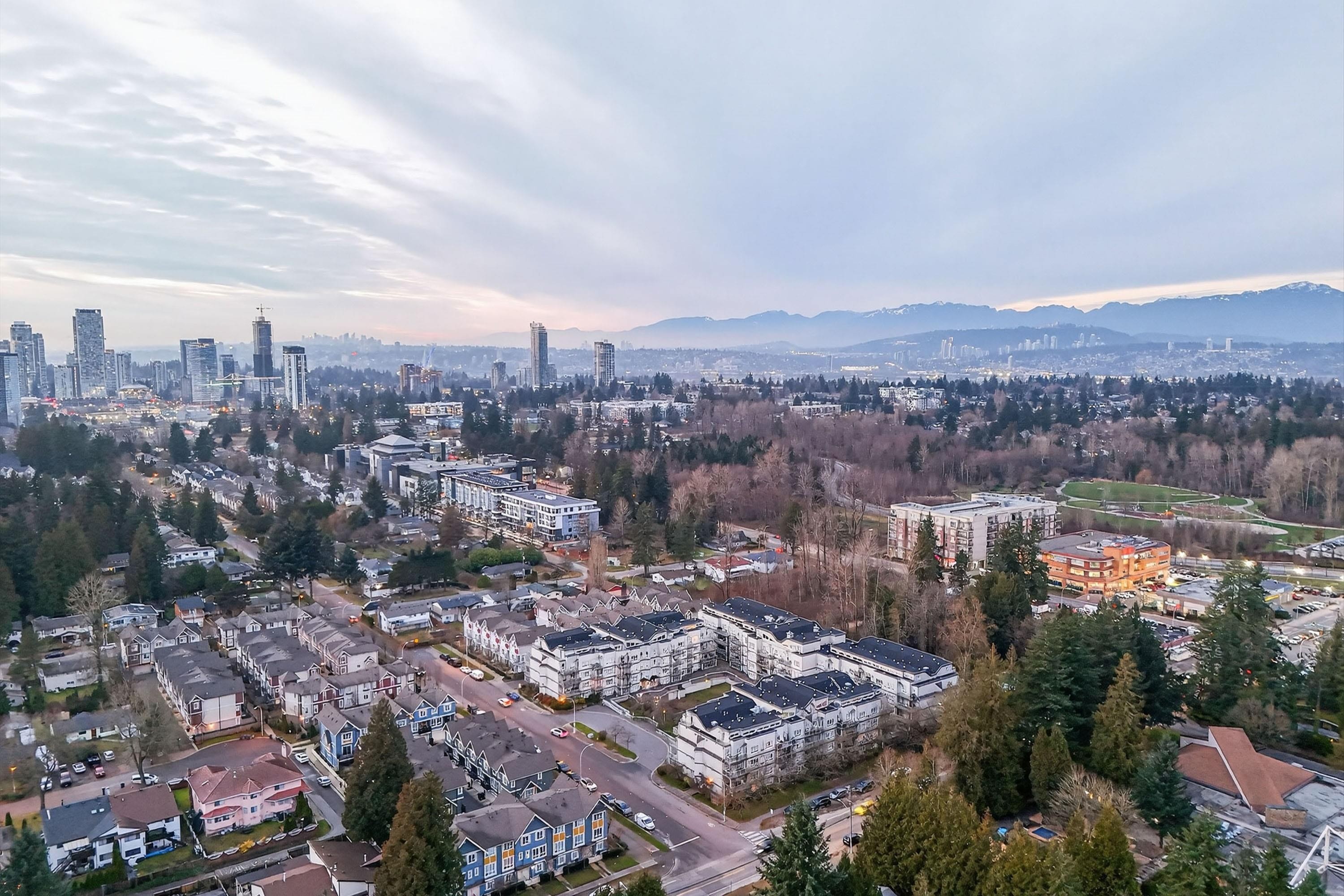 305-14377 103 Avenue, Surrey, BC