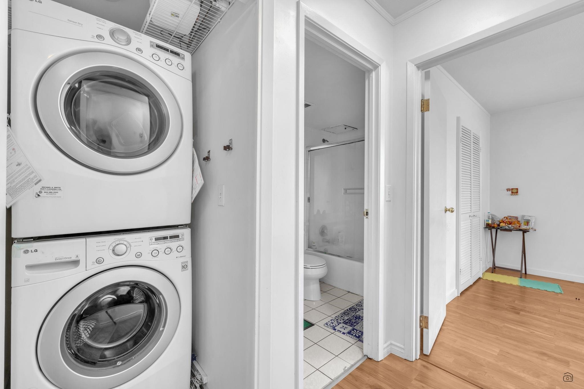 206-10533 University Drive, Surrey, BC